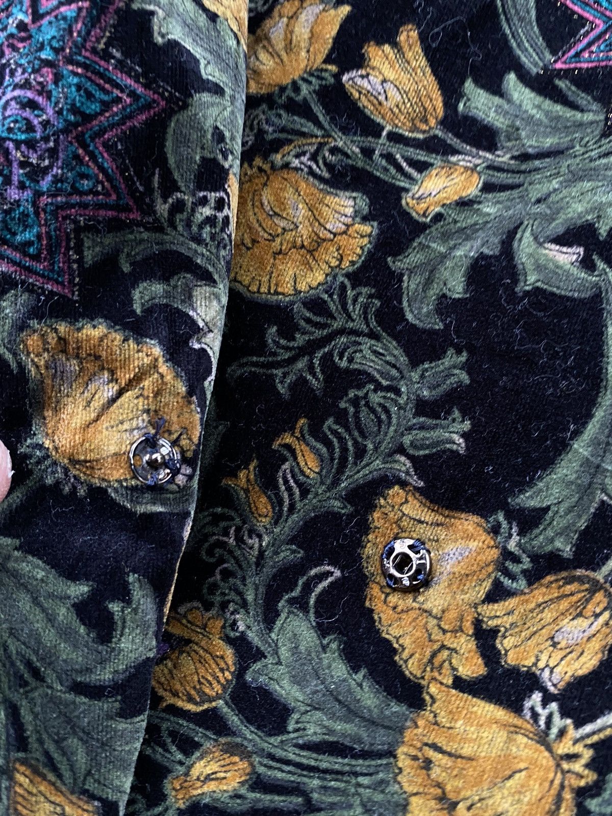 Japanese Brand × Vintage Vtg Velvet Full Printed Flower Japanese Brand Size US M / EU 48-50 / 2 - 13 Thumbnail