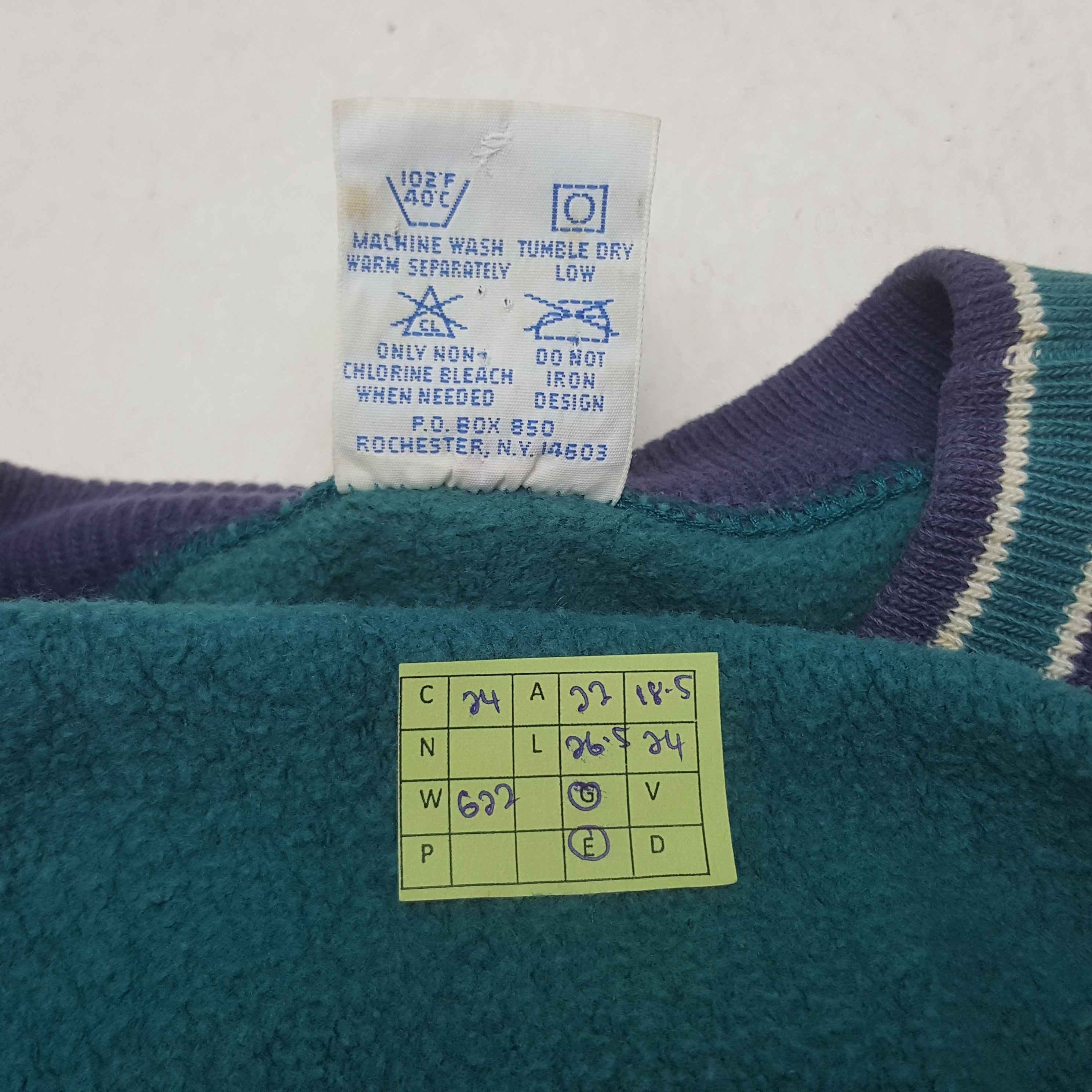 Champion Vintage Champion American Sports Sweeatshirt RR24 Size US M / EU 48-50 / 2 - 7 Thumbnail