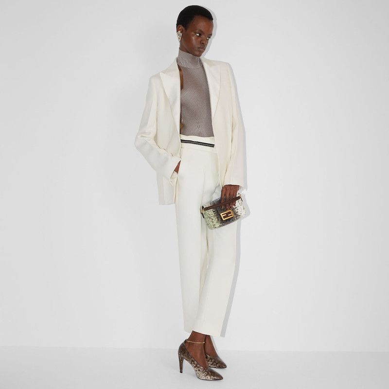Fendi o1B3y1r0326 Jacket in White Size M / US 6-8 / IT 42-44 - 4 Thumbnail