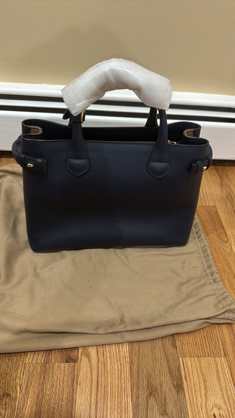 Burberry Burberry House Check Banner Medium Tote Bag Size ONE SIZE - 4 Thumbnail