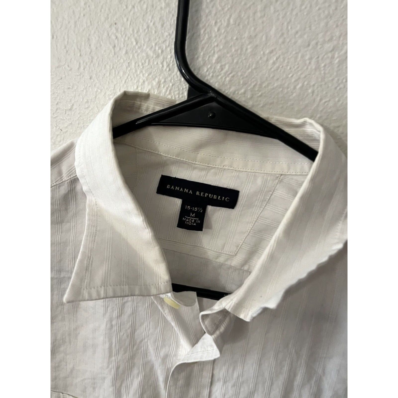 Banana Republic VINTAGE Banana Republic Mens White Medium Solid Fit Button Up Shirt Y2K Size US M / EU 48-50 / 2 - 2 Thumbnail