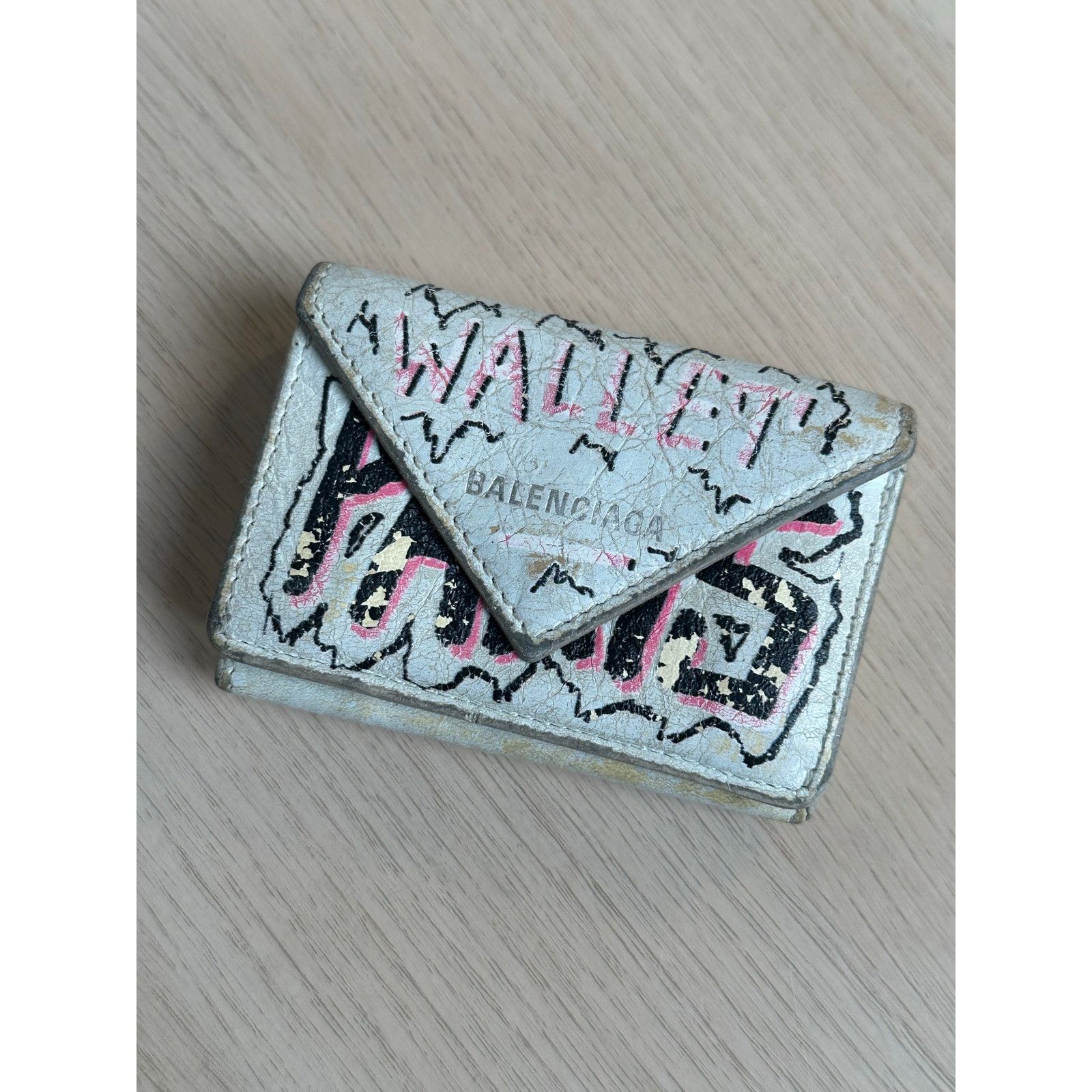 Balenciaga Limited Balenciaga Graffiti Papier Mini Flap White Wallet Size ONE SIZE - 2 Thumbnail