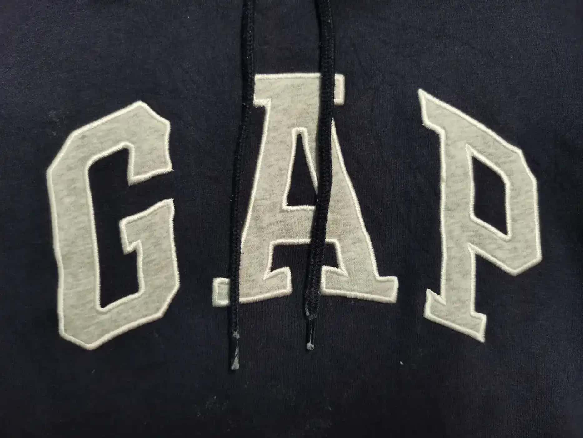 Gap Vintage GAP Big Logo Hoodie Size US L / EU 52-54 / 3 - 8 Thumbnail