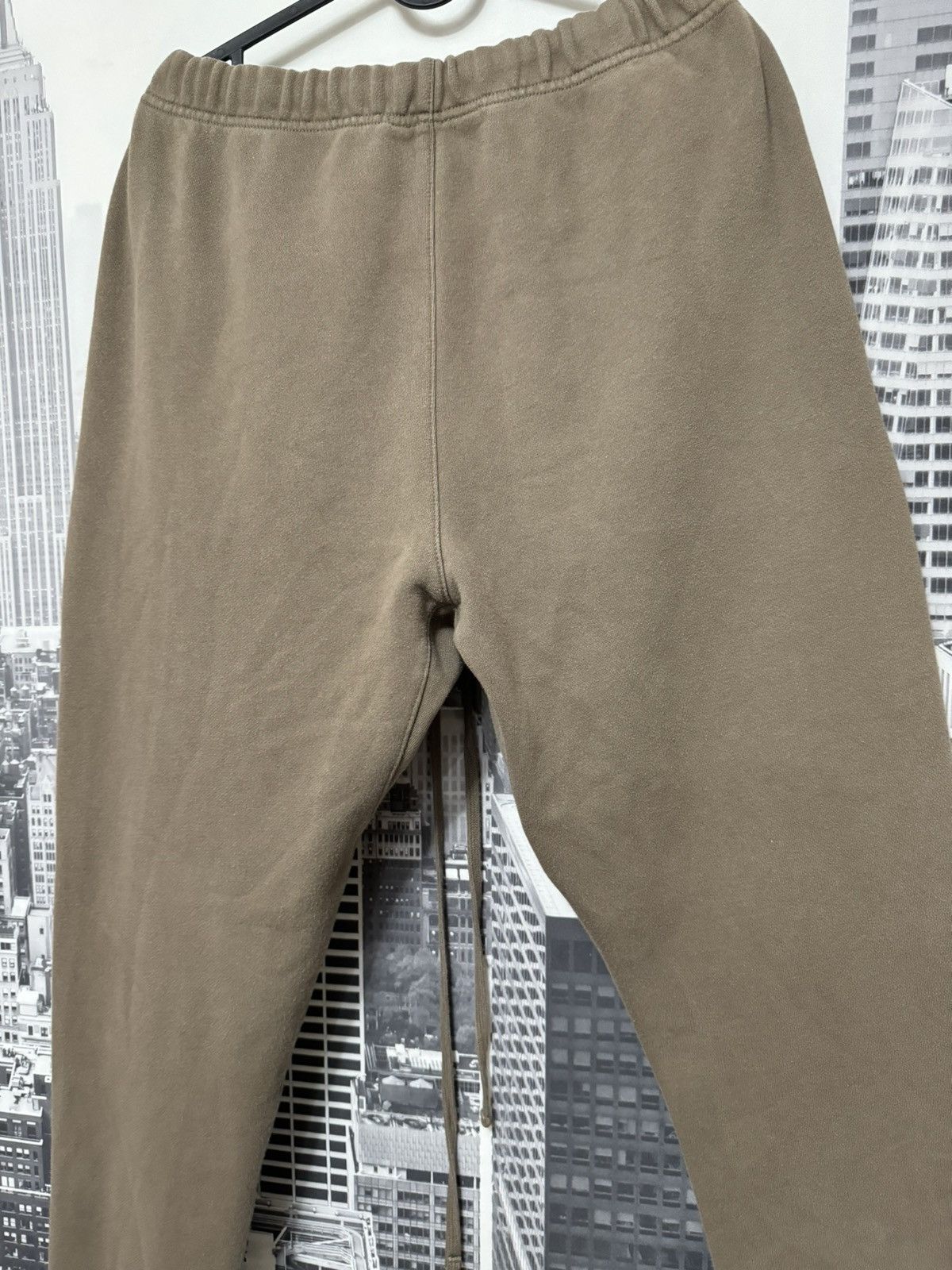 Fear of God 💥Fear of God Essentials Harvest Sweatpants SZ Medium Size US 32 / EU 48 - 7 Thumbnail