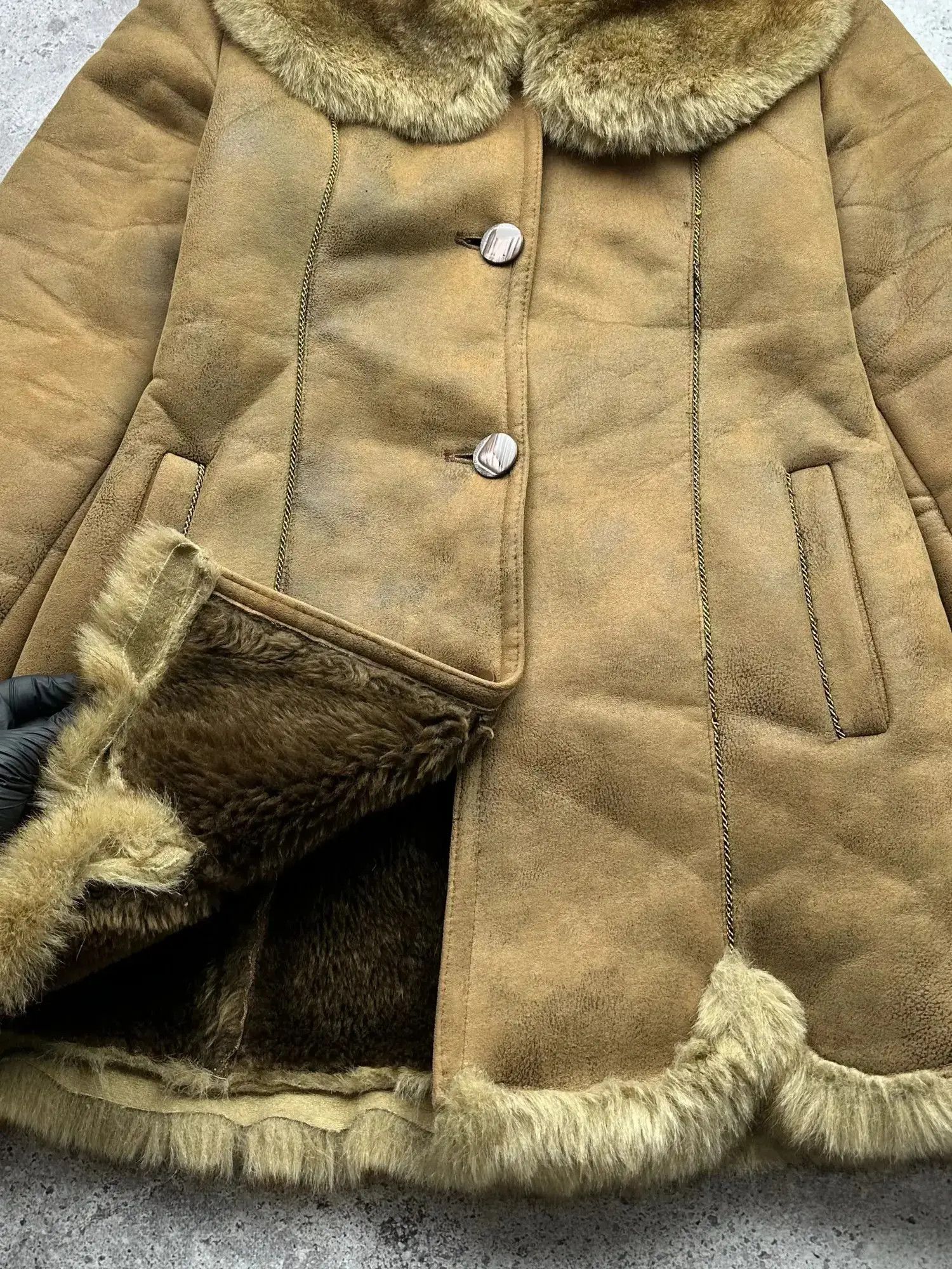 Vintage Vintage Faux Fur/Sheepskin Coat C95(V157) Size XS / US 0-2 / IT 36-38 - 4 Thumbnail