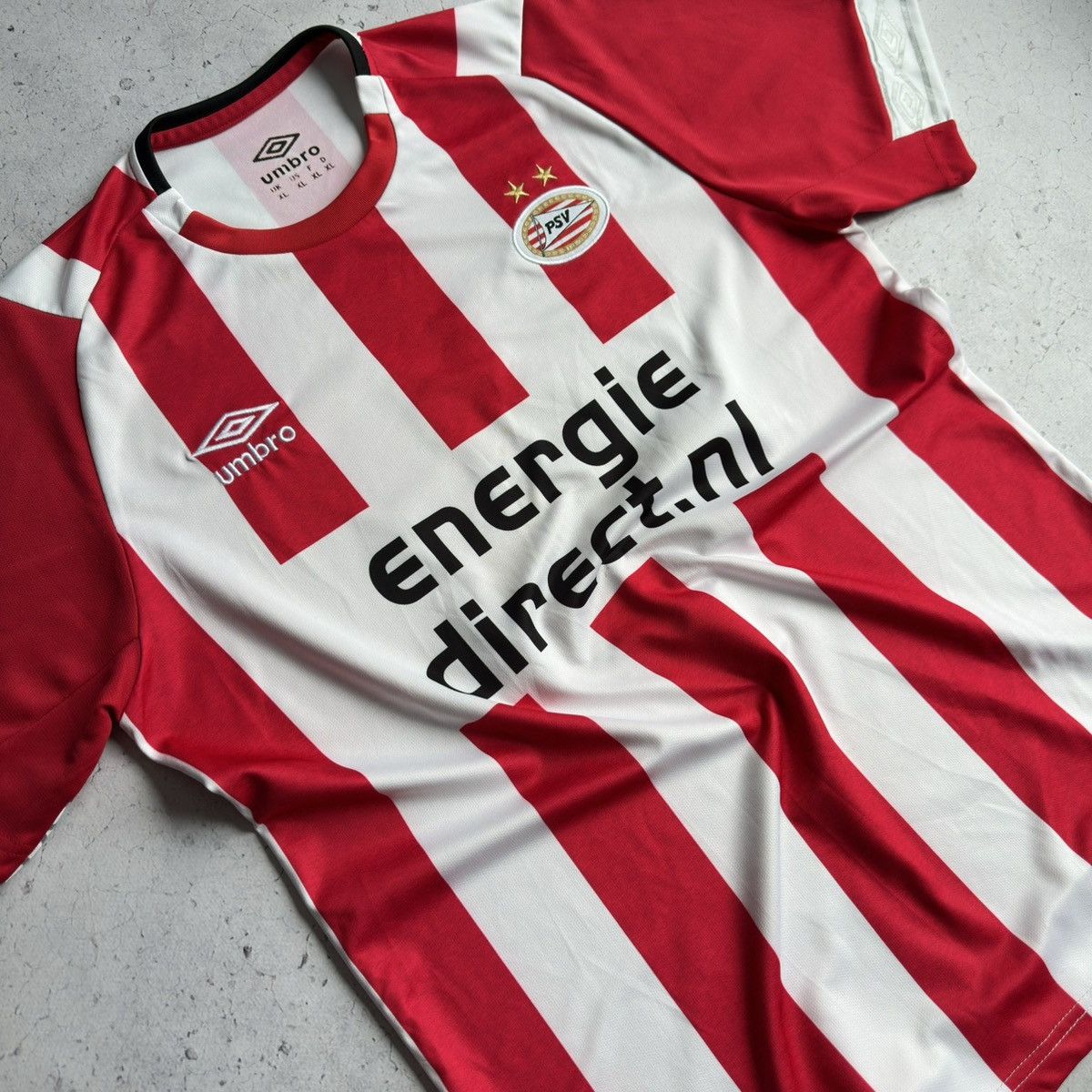 Umbro Guti #25 Umbro PSV Eindhoven 2018/19 Soccer Jersey Blokecore Size US XL / EU 56 / 4 - 4 Thumbnail