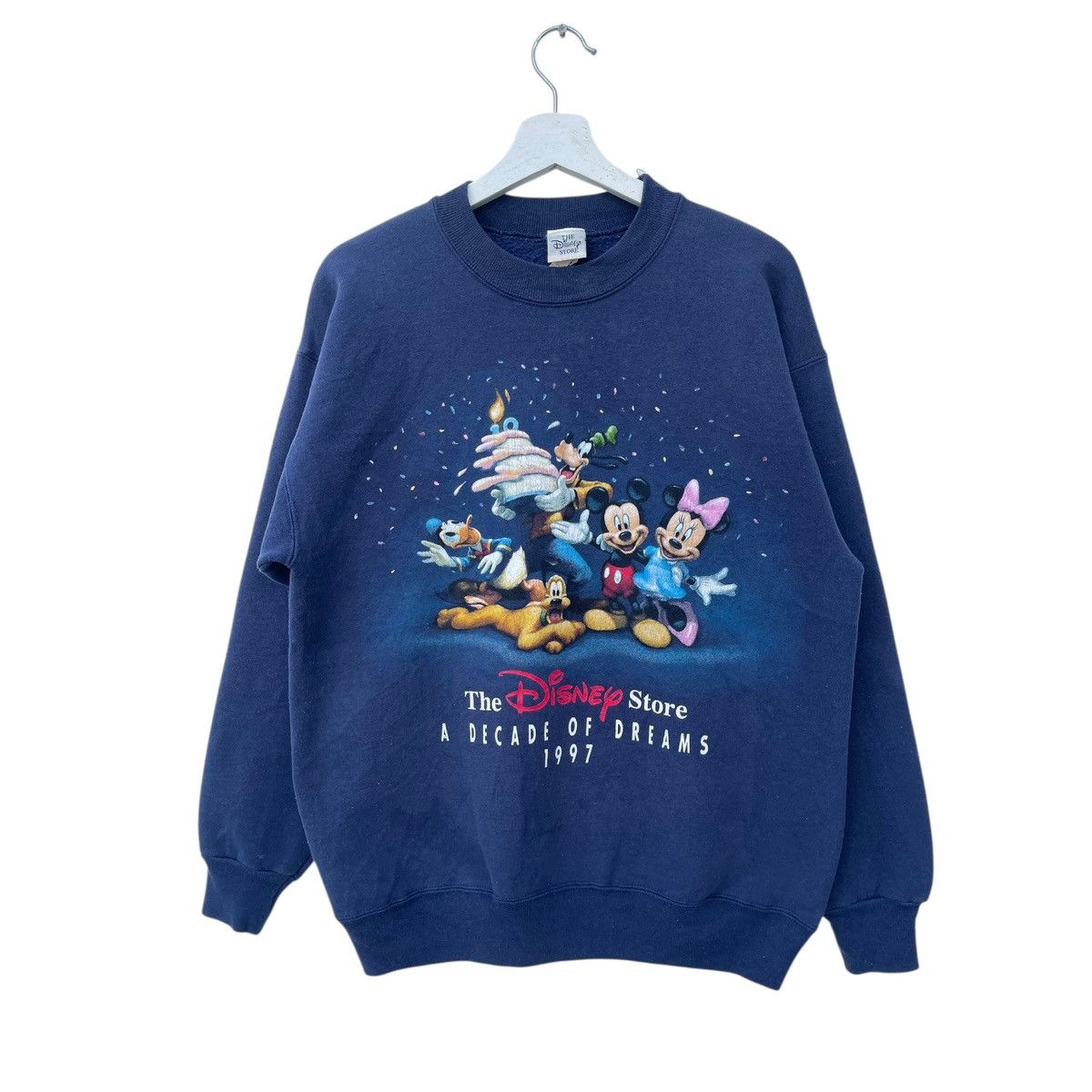 Disney Vintage The Disney Store mickey mouse and gang sweatshirt Size US M / EU 48-50 / 2 - 1 Thumbnail