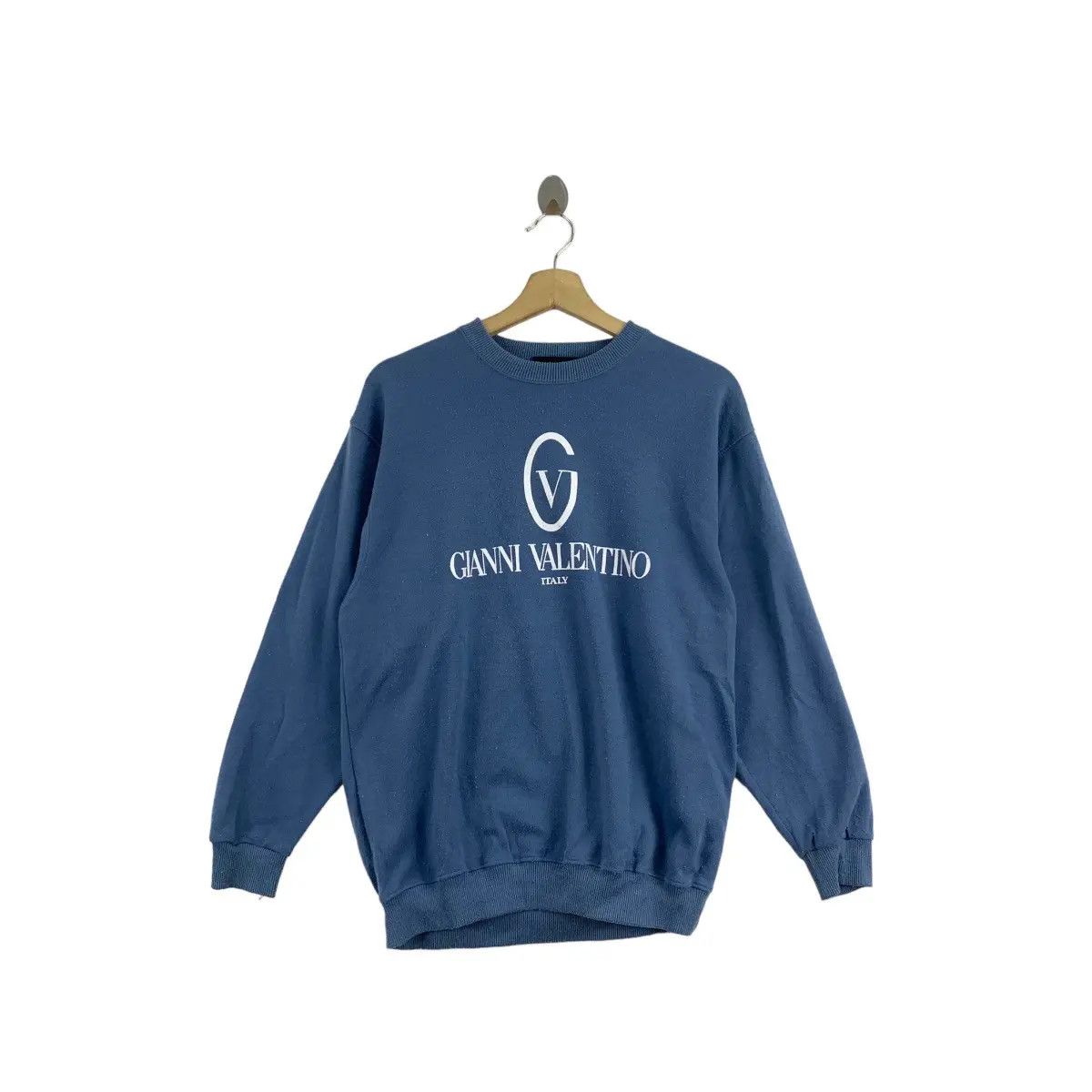 Other Vintage GIANNI VALENTINO ITALY Embroidered Logo Sweatshirt Size M / US 6-8 / IT 42-44 - 1 Thumbnail