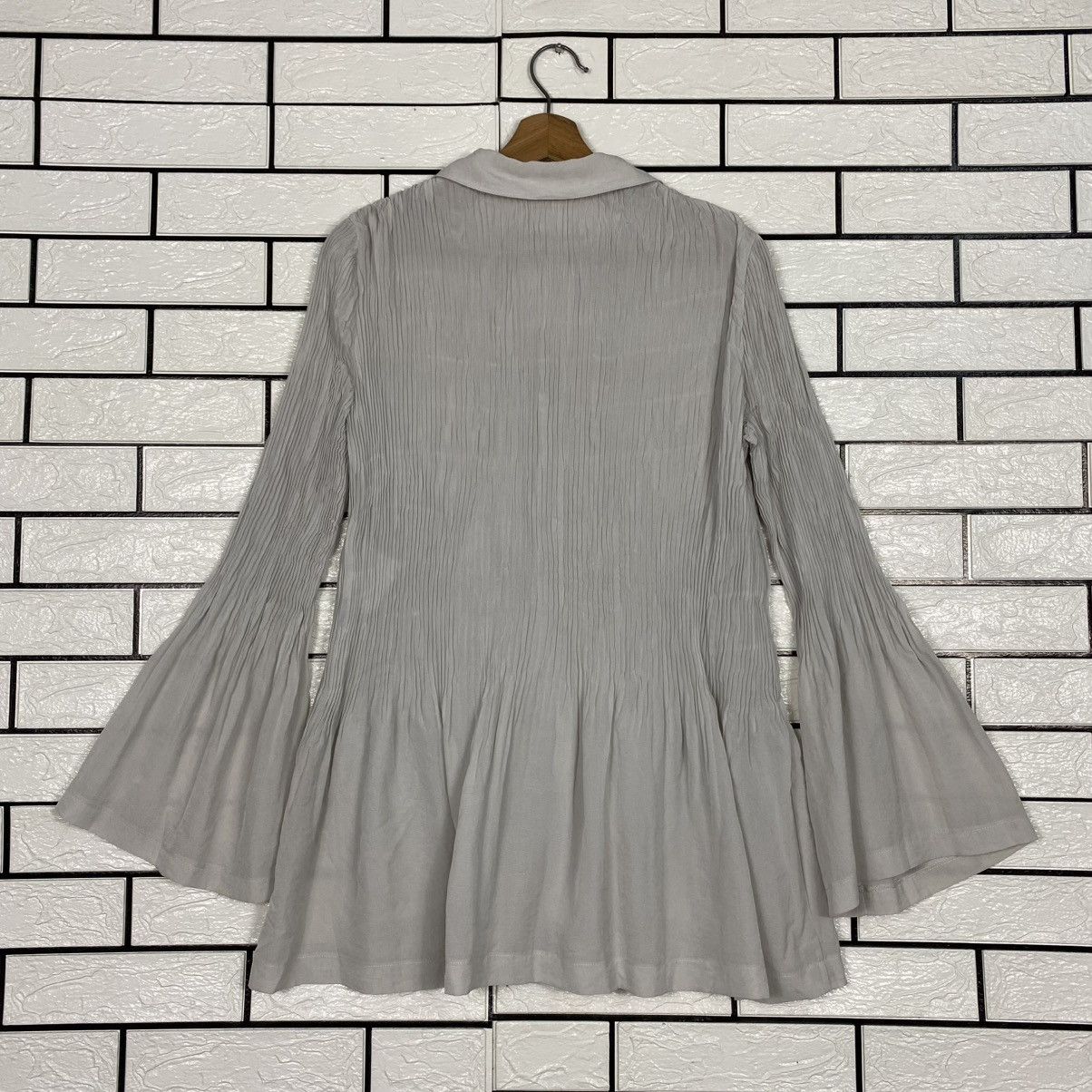 Comme des Garcons 🔥VINTAGE TRICOT COMME DES GARCONS PLEATED BUTTON BLOUSE Size M / US 6-8 / IT 42-44 - 18 Thumbnail