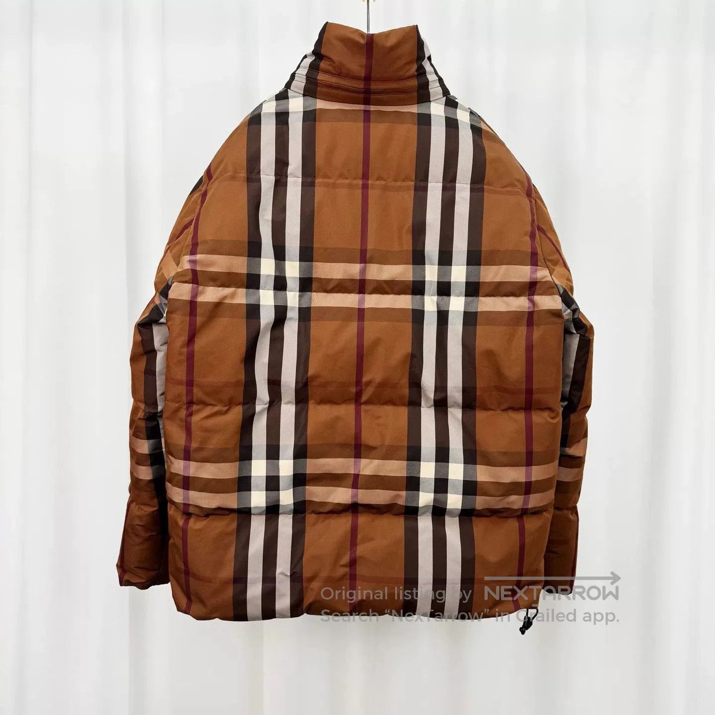 Burberry Burberry Birch Brown Check Reversible Down Jacket. Size US M / EU 48-50 / 2 - 2 Thumbnail