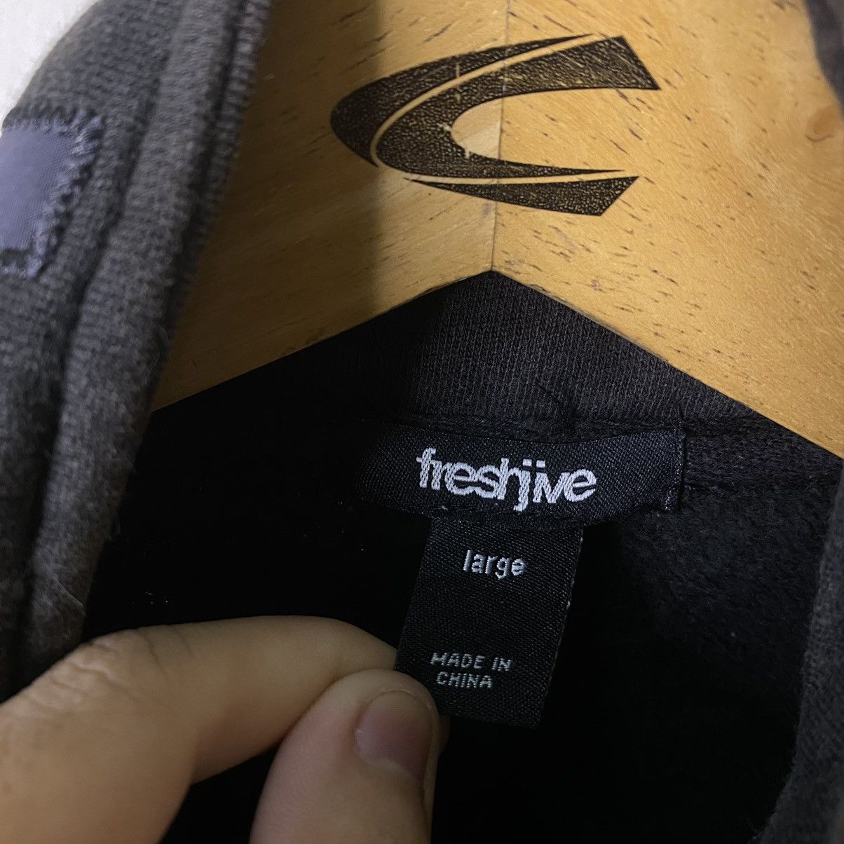 Freshjive × Vintage Vintage Y2K Freshjive Zip Up Jacket Size US L / EU 52-54 / 3 - 4 Thumbnail