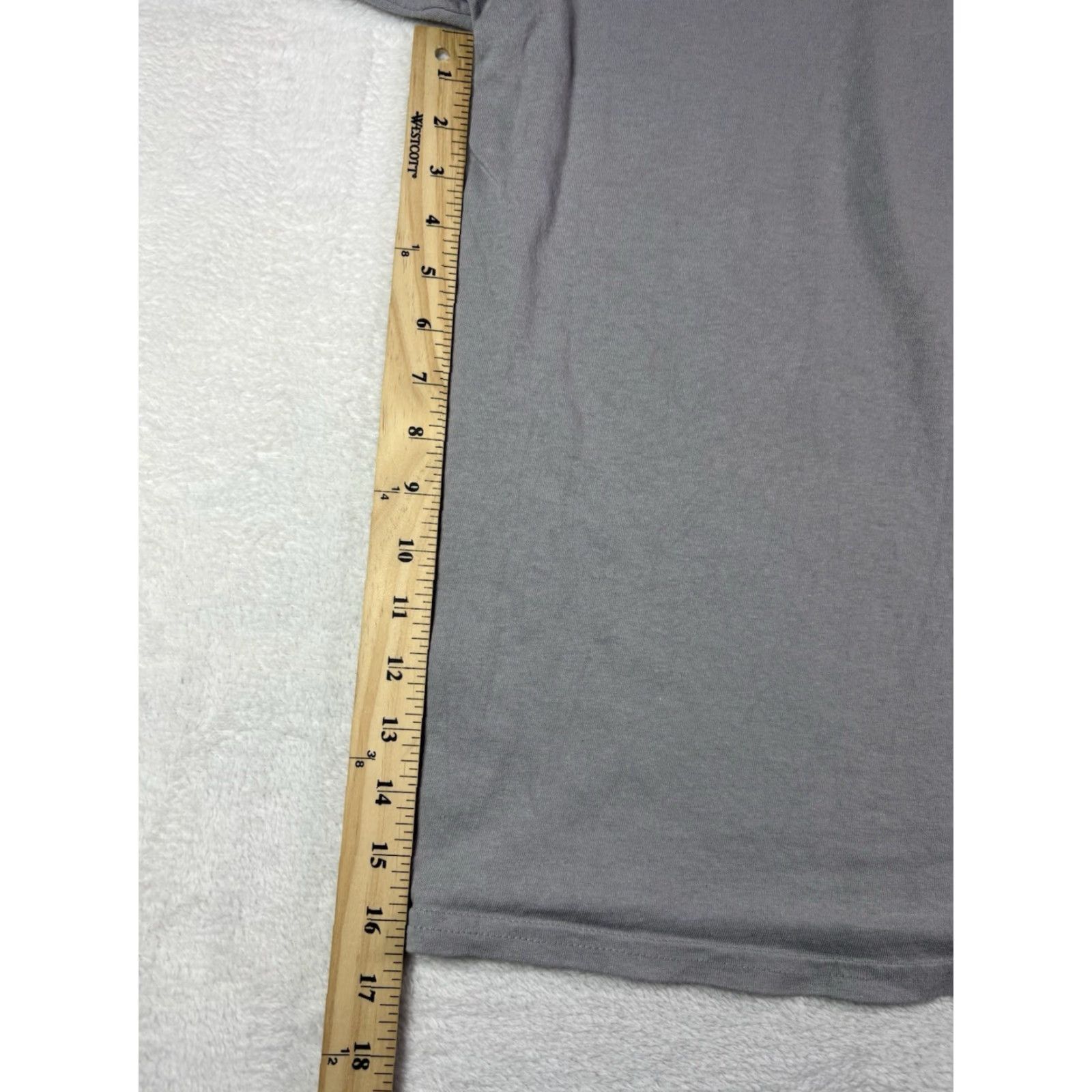 Gildan Gildan Men's T-Shirt Chevy American Strong 2XL Gray Cotton Graphic Tee Cars 90s? Size US XXL / EU 58 / 5 - 5 Thumbnail
