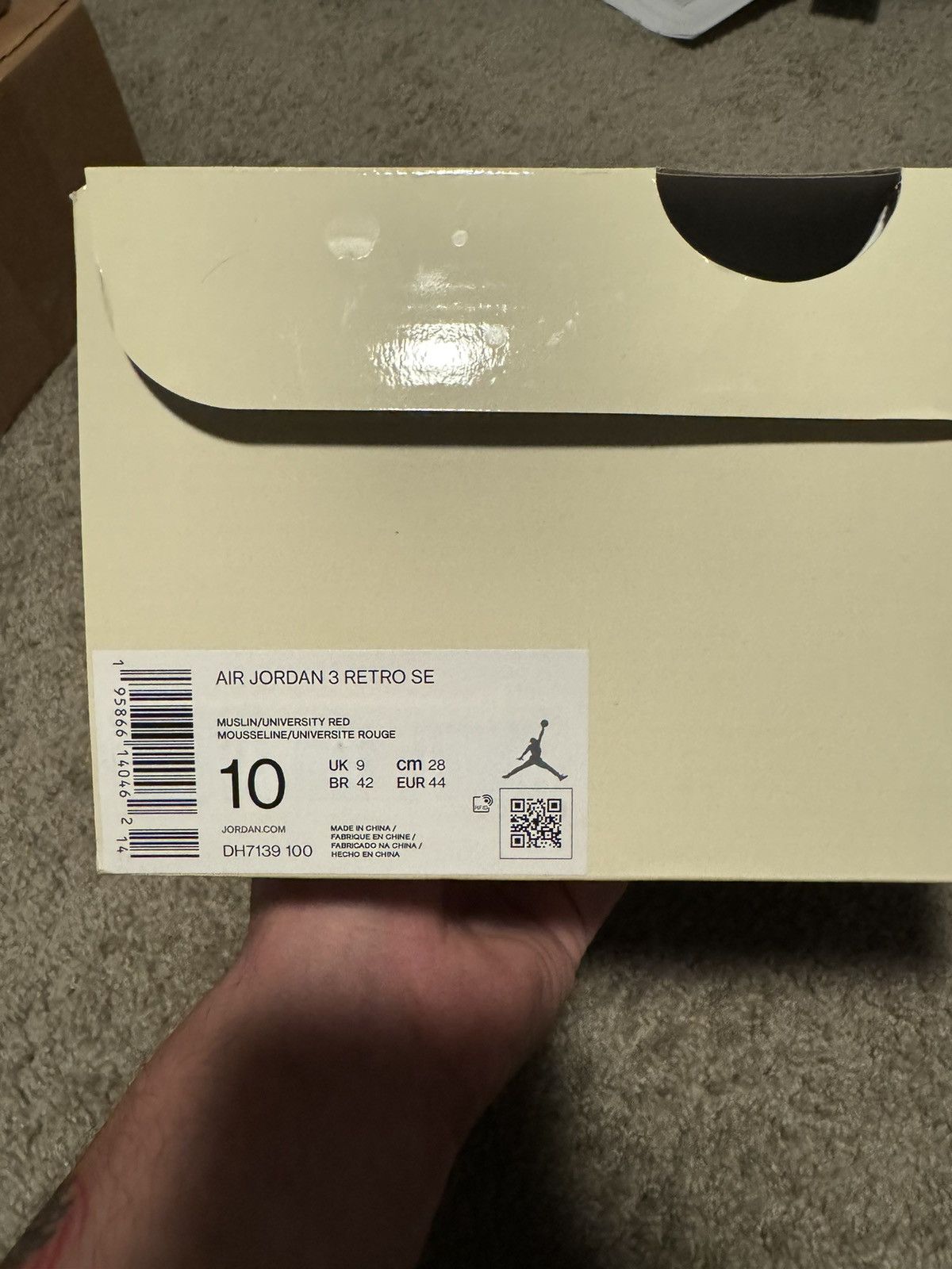 Jordan Brand Air Jordan 3 Retro SE Muslin Size US 10 / EU 43 - 10 Thumbnail