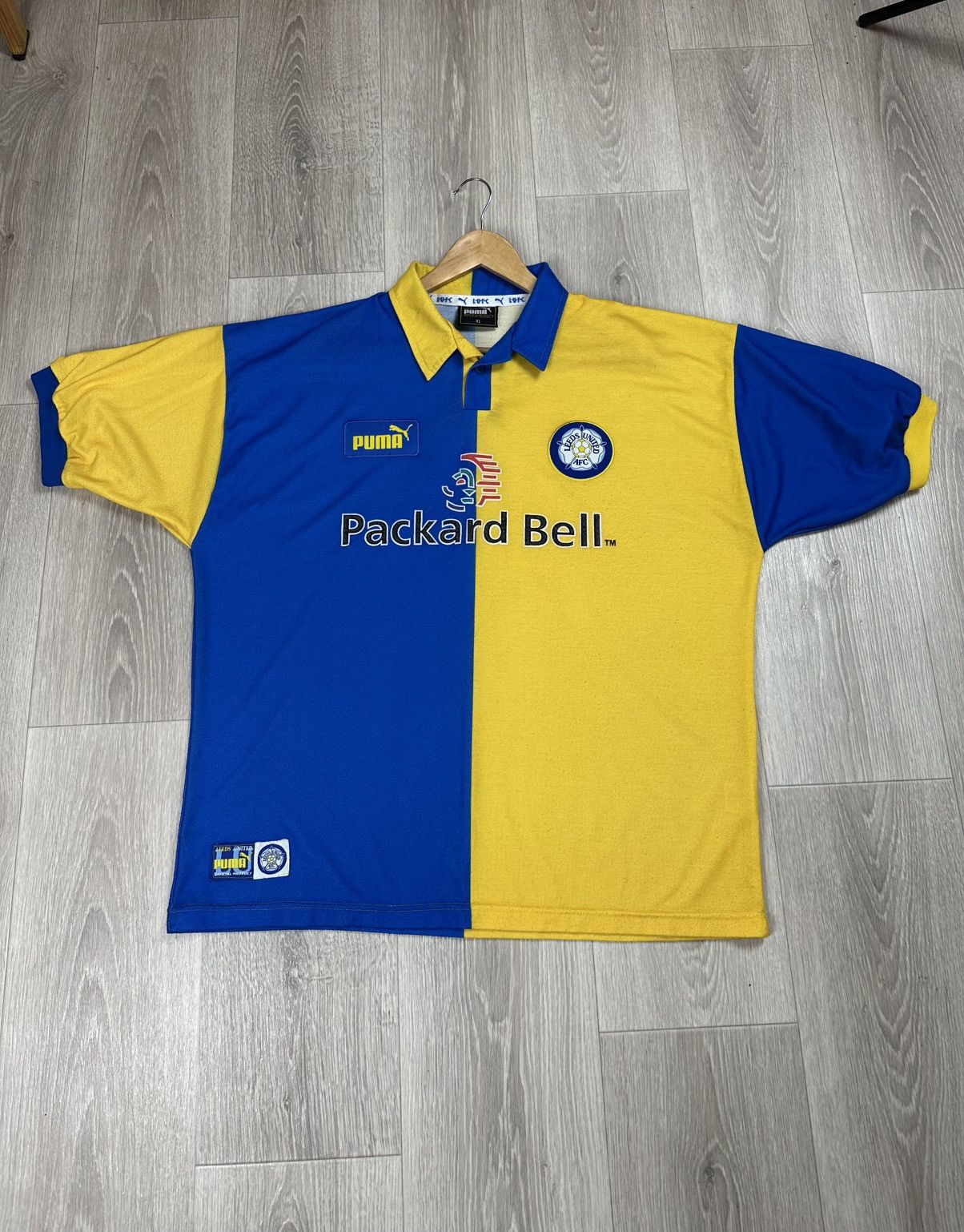 Puma LEEDS UNITED 1997 1999 Away Shirt Soccer Jersey Puma Vintage Size US XL / EU 56 / 4 - 3 Thumbnail