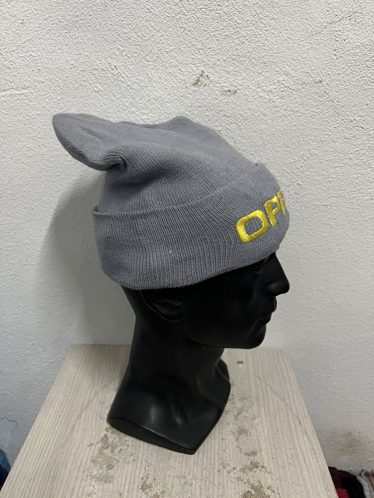Vintage Vintage Opelz Spell Out Beanie Hat Size ONE SIZE - 4 Thumbnail