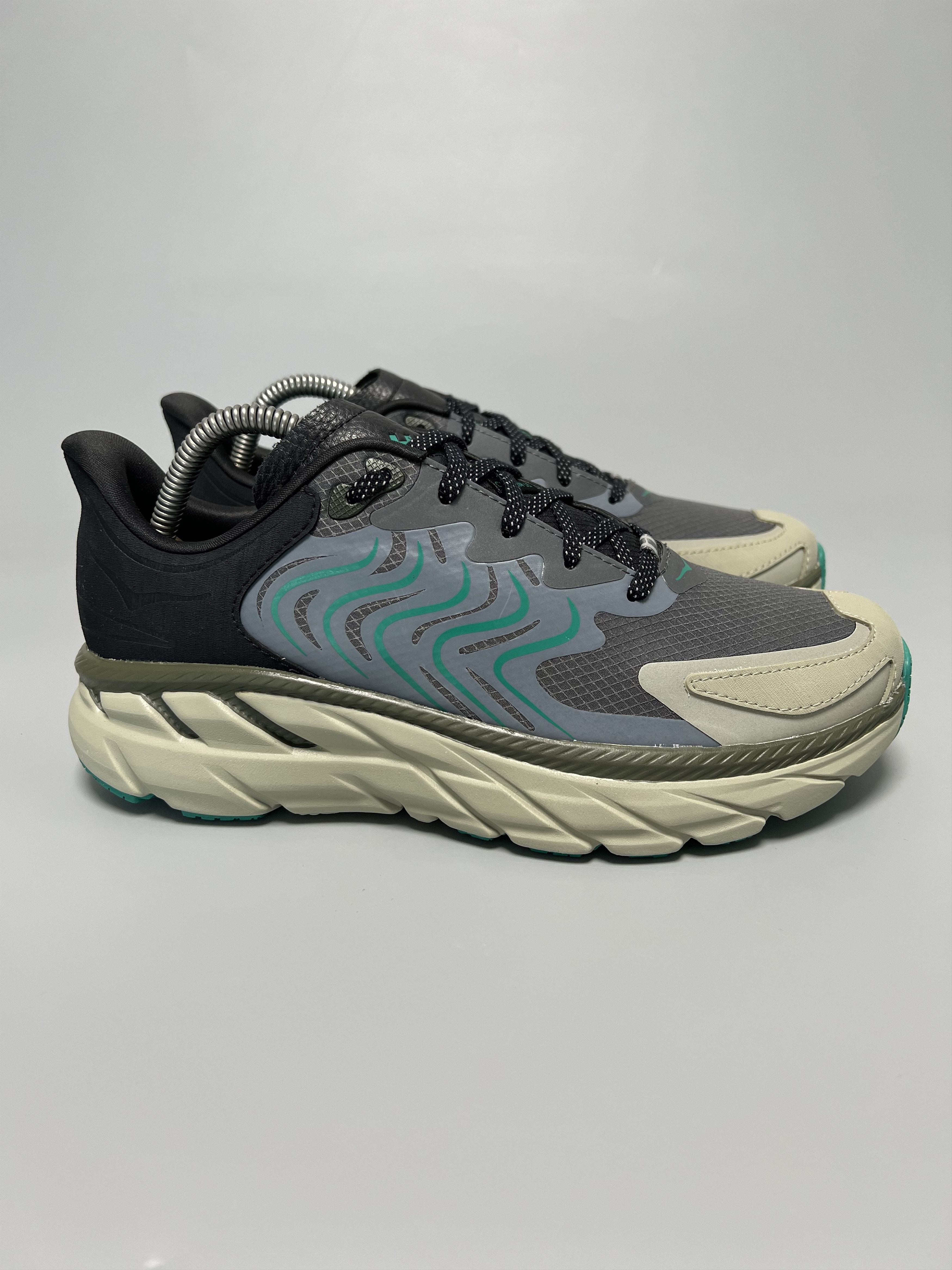 Hoka Hoka One One U Clifton LS 'Stealth Tech Pack' Running Shoes Size US 7 / EU 40 - 1 Thumbnail