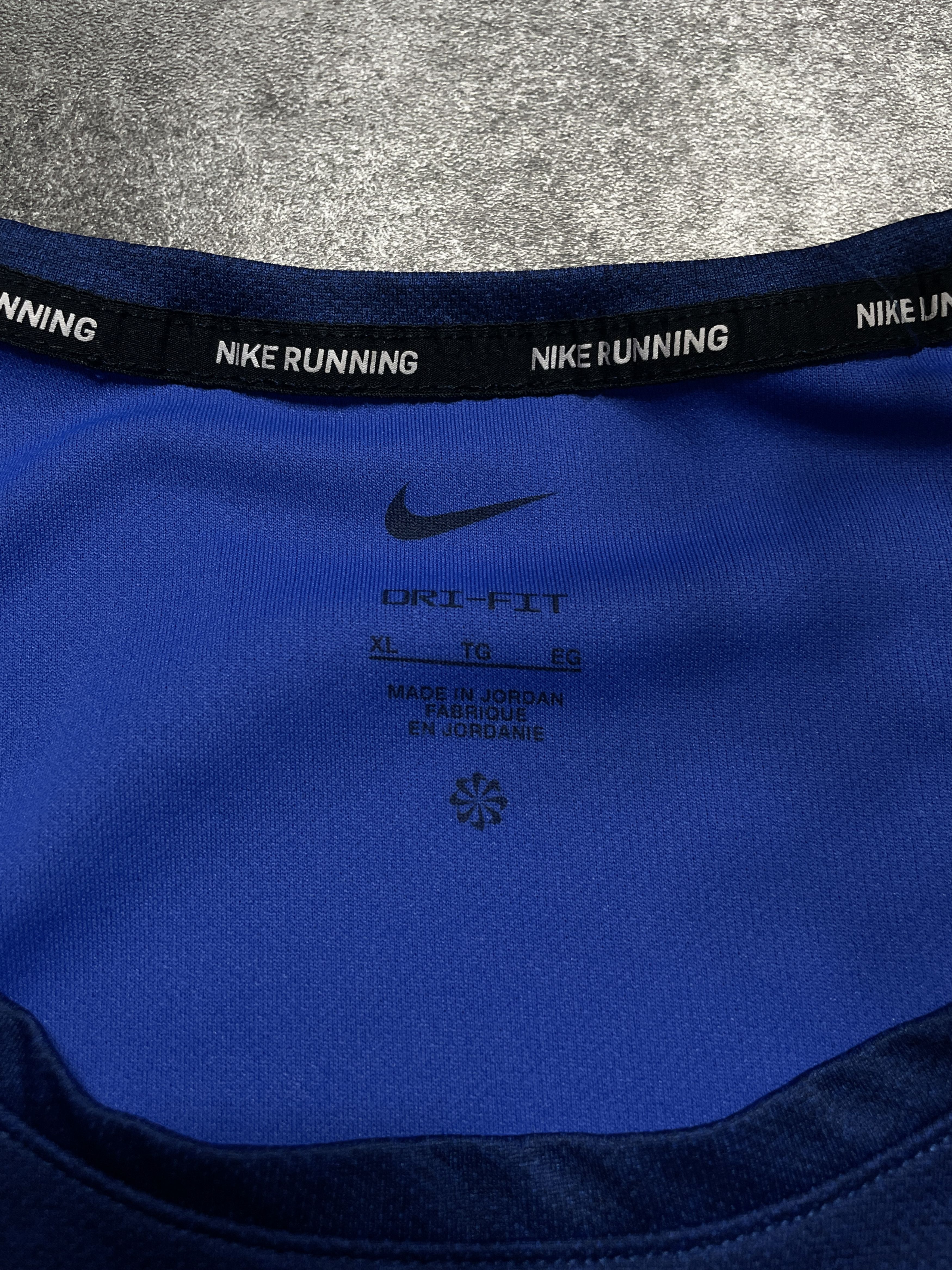 Nike Nike Sportswear Swoosh Tank Top Size US XL / EU 56 / 4 - 3 Thumbnail