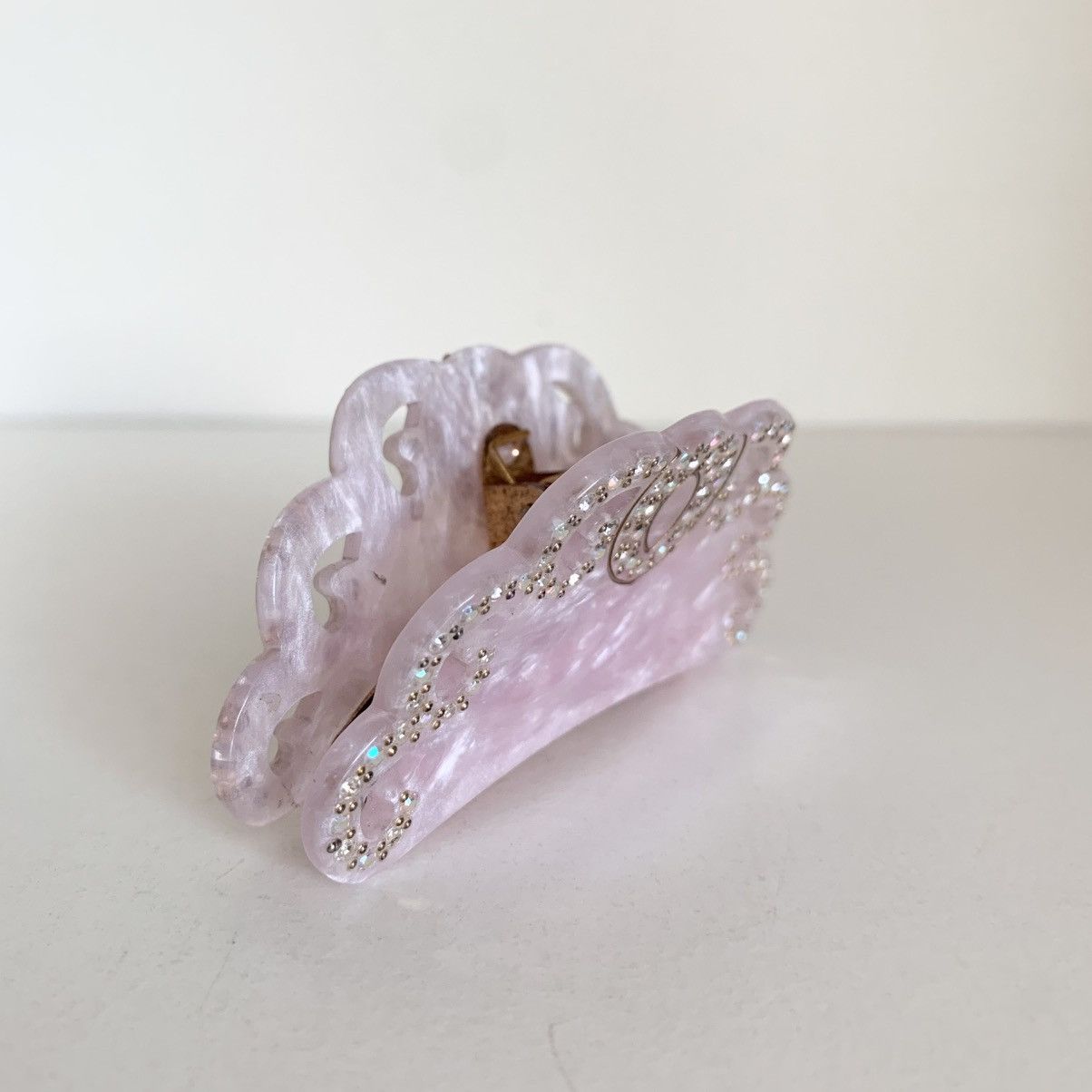 Vintage Vintage large pink crystal hair claw clip Size ONE SIZE - 7 Thumbnail