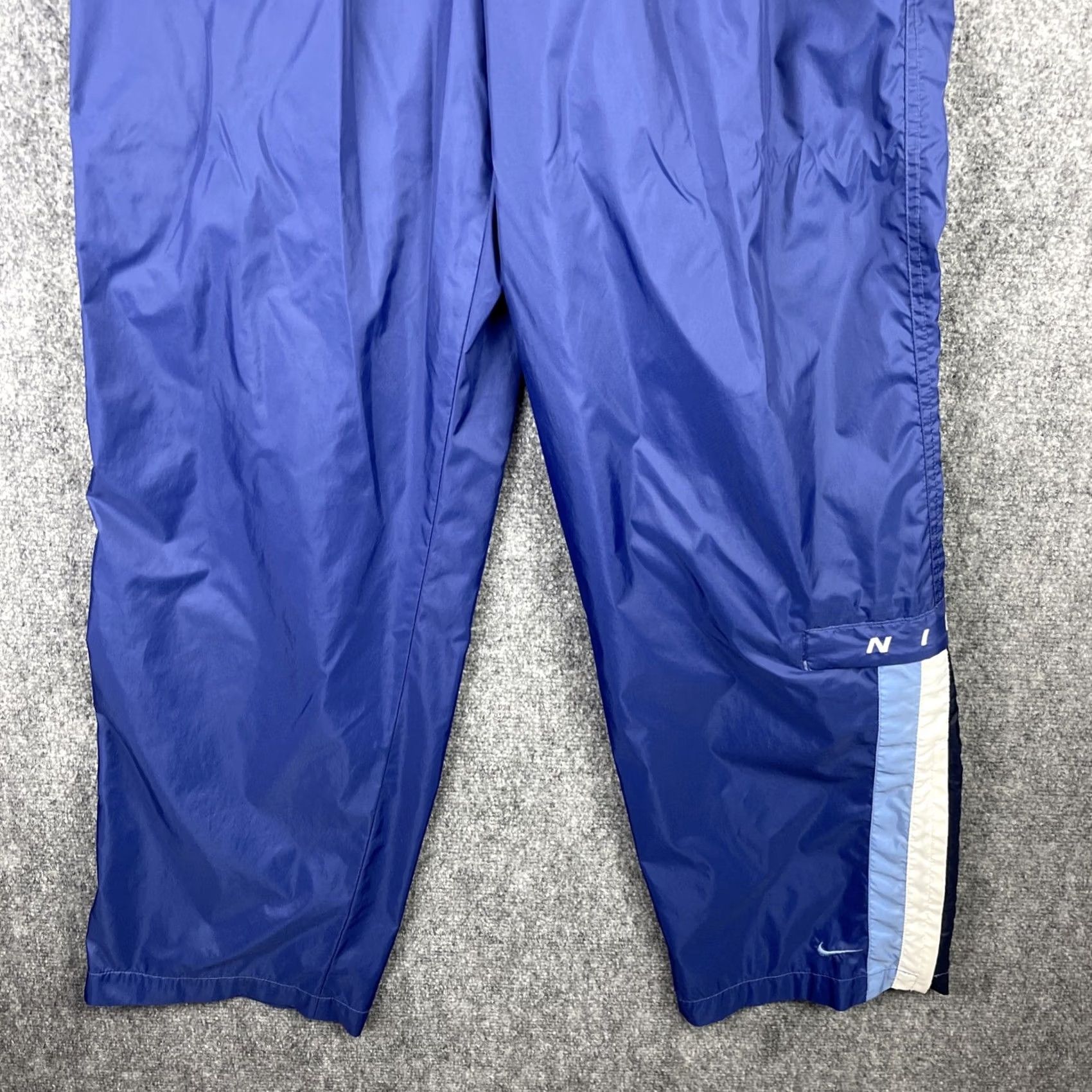 Nike Vintage Nike Track Pants Mens Small Blue Straight Leg Zip Cuff Baggy Windbreaker Size US 29 - 3 Thumbnail