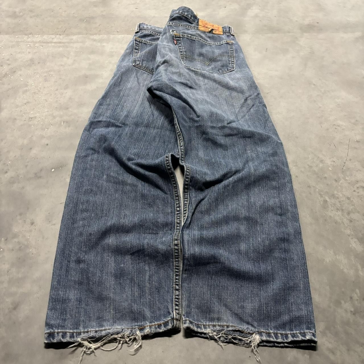 Levi's × Vintage Crazy Vintage Y2K/2000s Grunge Levi’s Dark Wash Skater Denim Jeans! Size US 36 / EU 52 - 4 Thumbnail