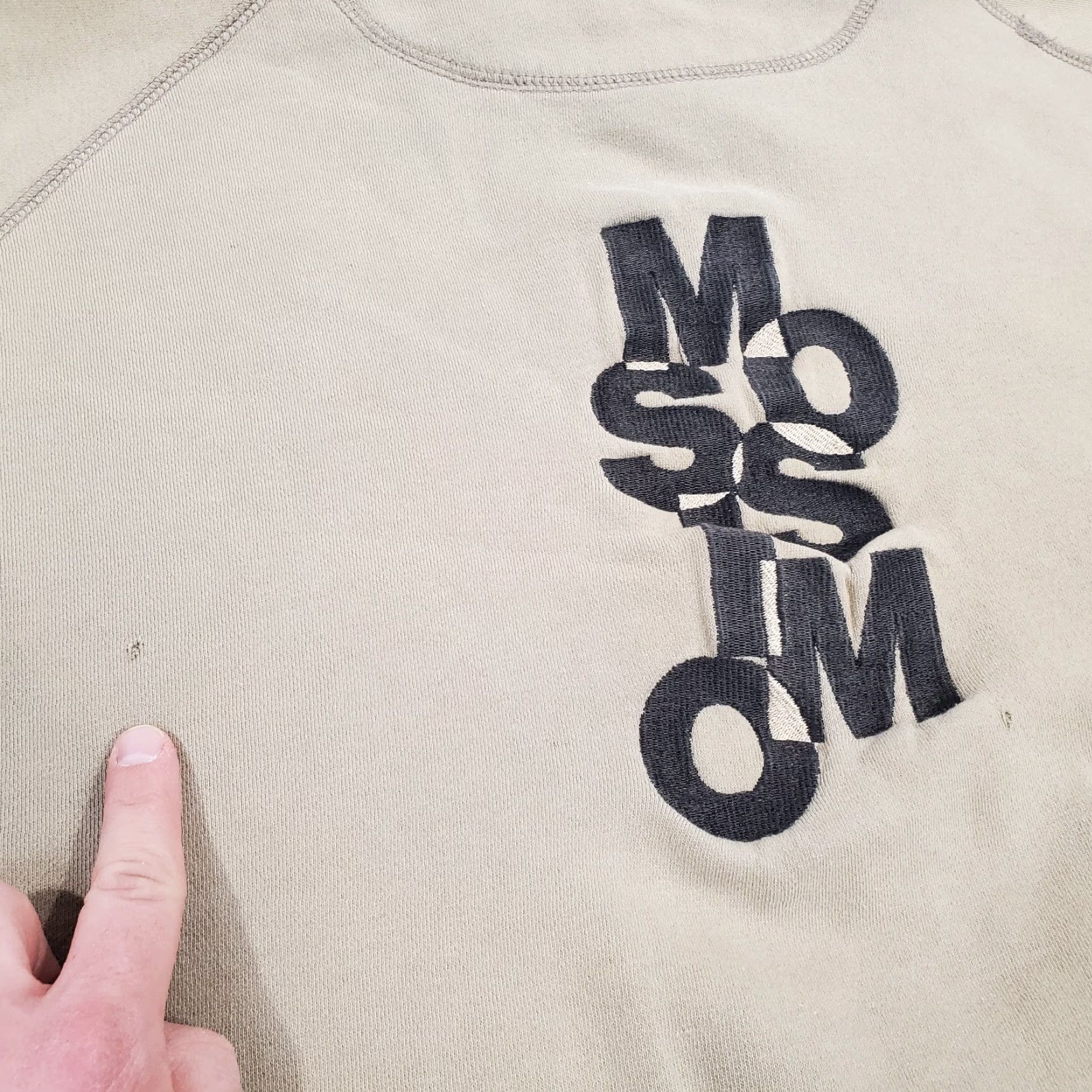 Mossimo VINTAGE Mossimo Hoodie Mens Large Brown Sweatshirt 90s Y2K Grunge Loose Baggy Mantle? Size US L / EU 52-54 / 3 - 7 Thumbnail
