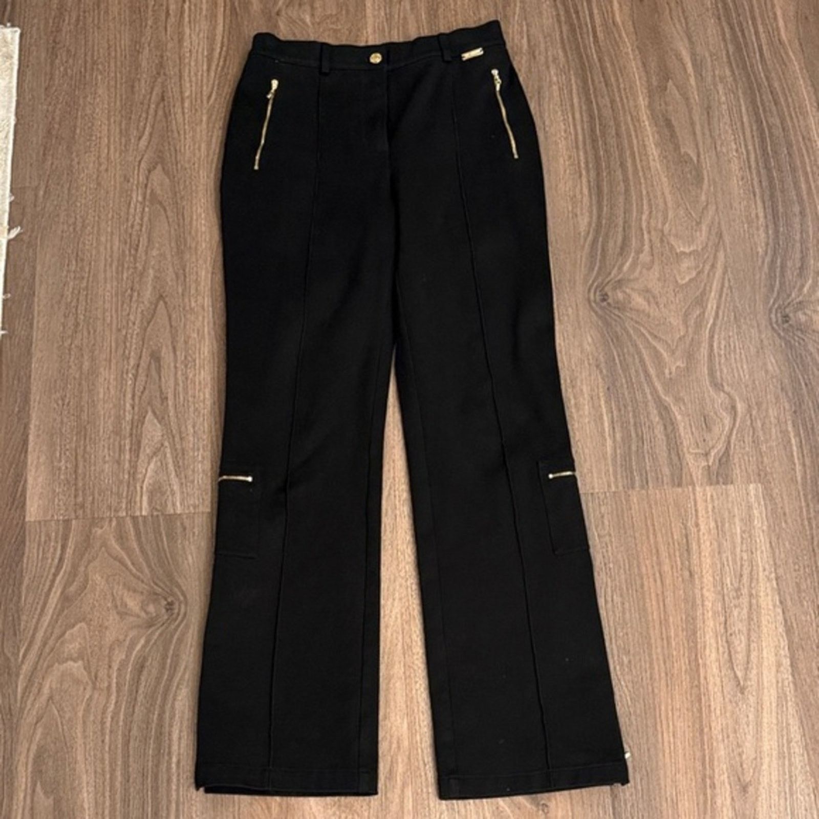 St. John St. John Black Trousers with Gold Zipper Detail Size 28" / US 6 / IT 42 - 1 Thumbnail