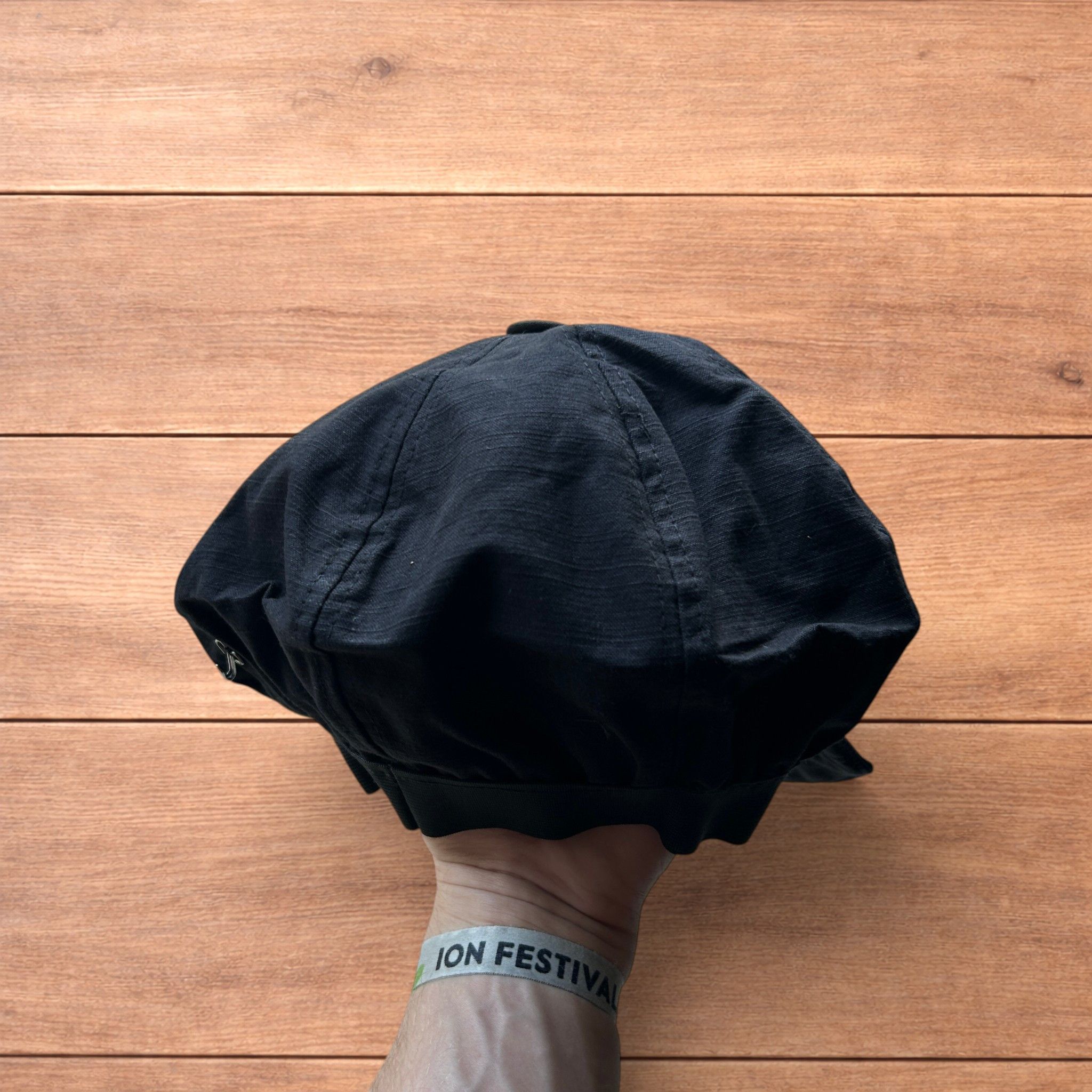 Japanese Brand Vintage style newsboy painter flat cap beret in black. Size ONE SIZE - 4 Thumbnail
