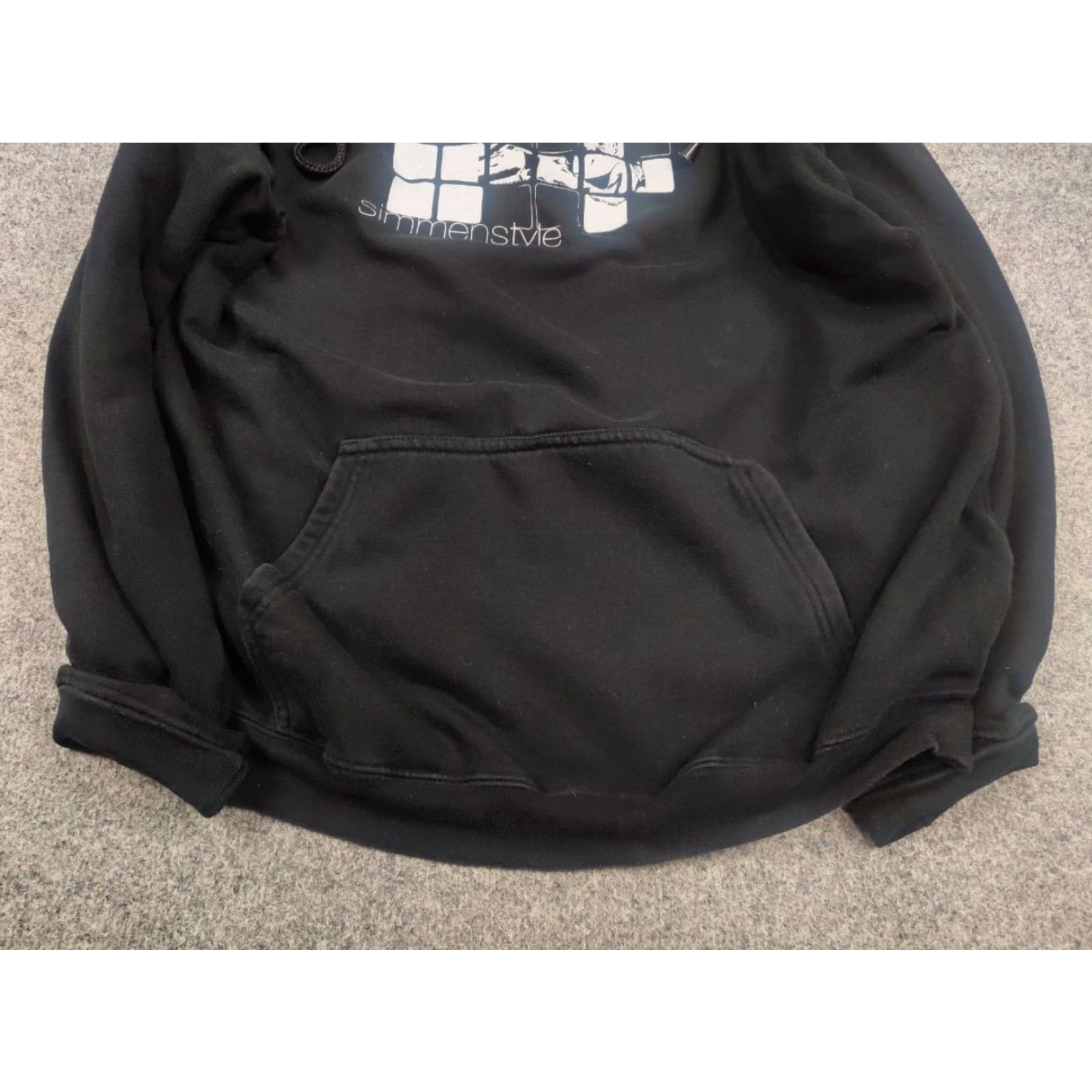 Vintage VINTAGE Simmen Style alien workshop skate girl logo Black hoodie Size US M / EU 48-50 / 2 - 5 Thumbnail