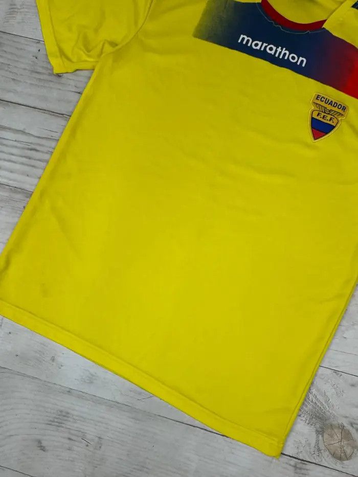 Vintage Ecuador National Team 2011 2012 Football Shirt Soccer Jersey Size US M / EU 48-50 / 2 - 3 Thumbnail