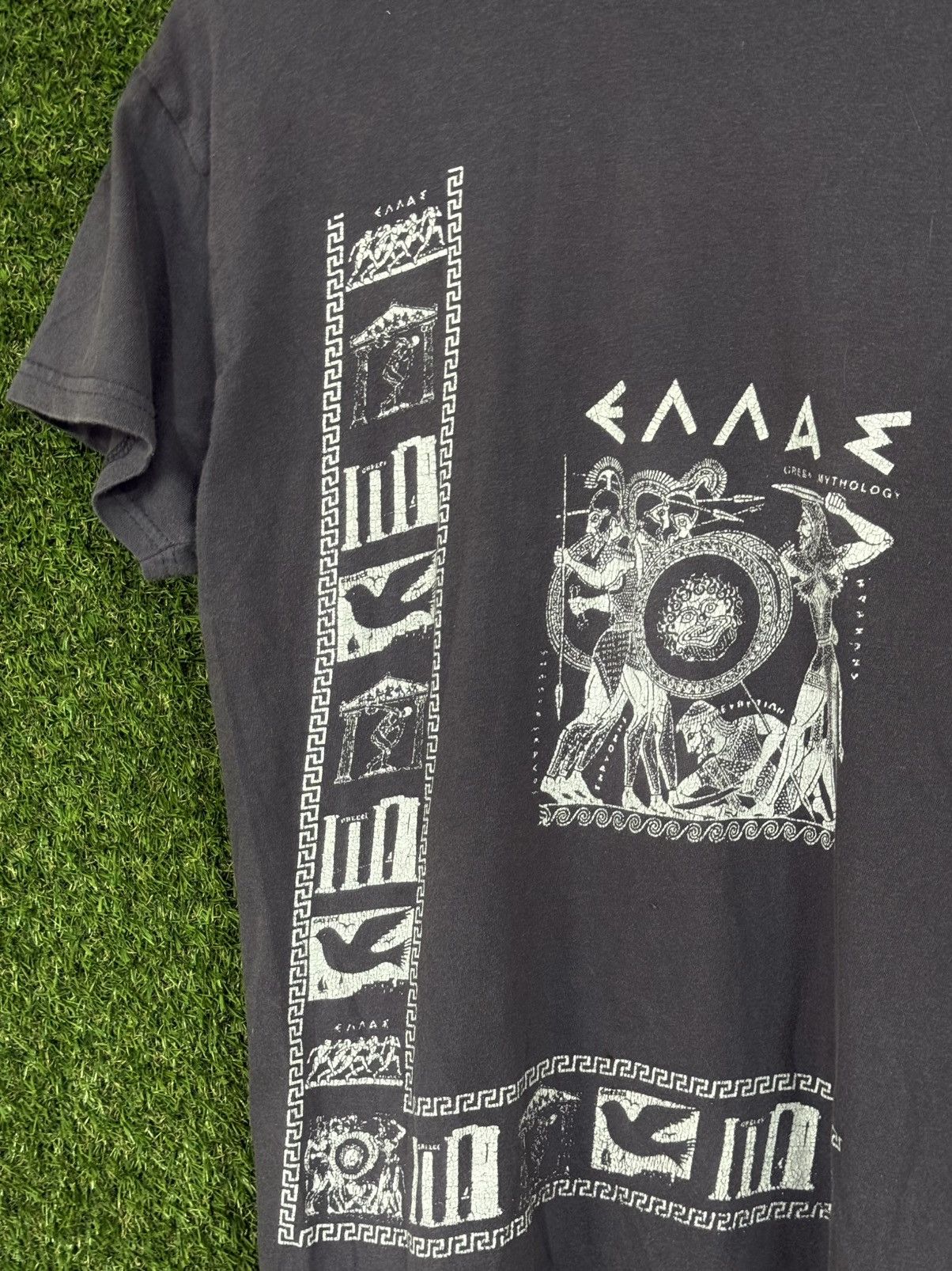 Vintage RARE Vintage Greek Ancient Greece God Roman Logo Tee Size US S / EU 44-46 / 1 - 3 Thumbnail