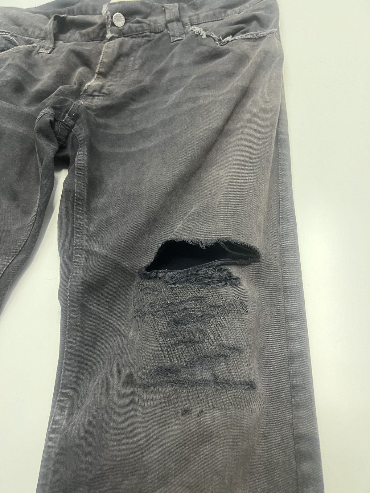 Dolce & Gabbana Dolce & Gabbana Distress Pants Size 38 Size US 38 / EU 54 - 9 Thumbnail