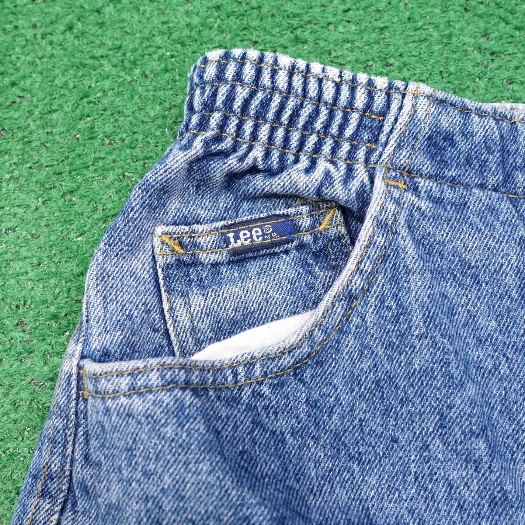 Lee VINTAGE LEE Denim Jeans Womens Size 12P Petite Blue Tapered (28x26) USA Made Size 34" / US 12 / IT 48 - 3 Thumbnail