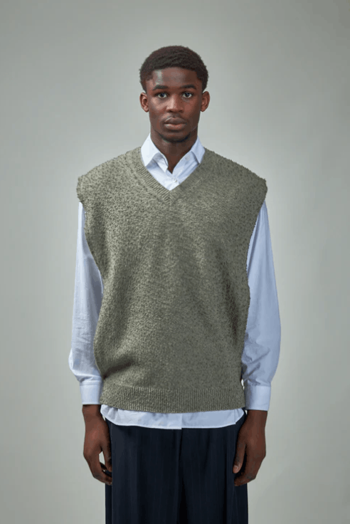 Maison Margiela BNWT SS25 MAISON MARGIELA KNIT STOLE VEST S Size US S / EU 44-46 / 1 - 1 Thumbnail