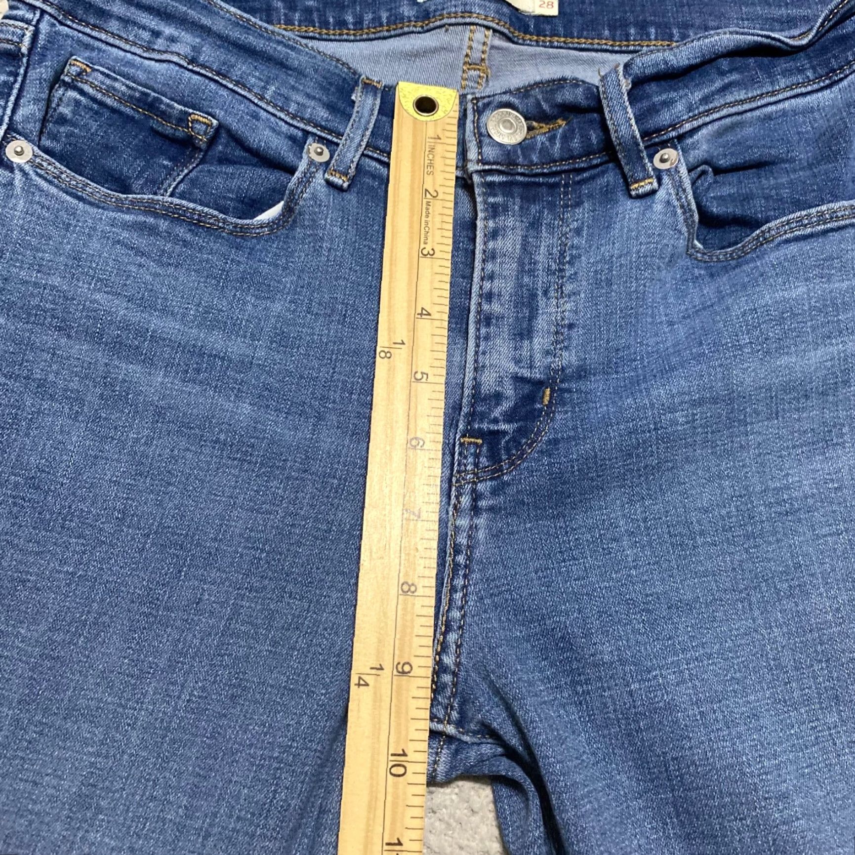 Levi's Levi's Jeans Women Mid Rise Straight 5-Pocket Denim Blue XS-XL Medium Wash 31in Inseam Size 29" - 7 Thumbnail