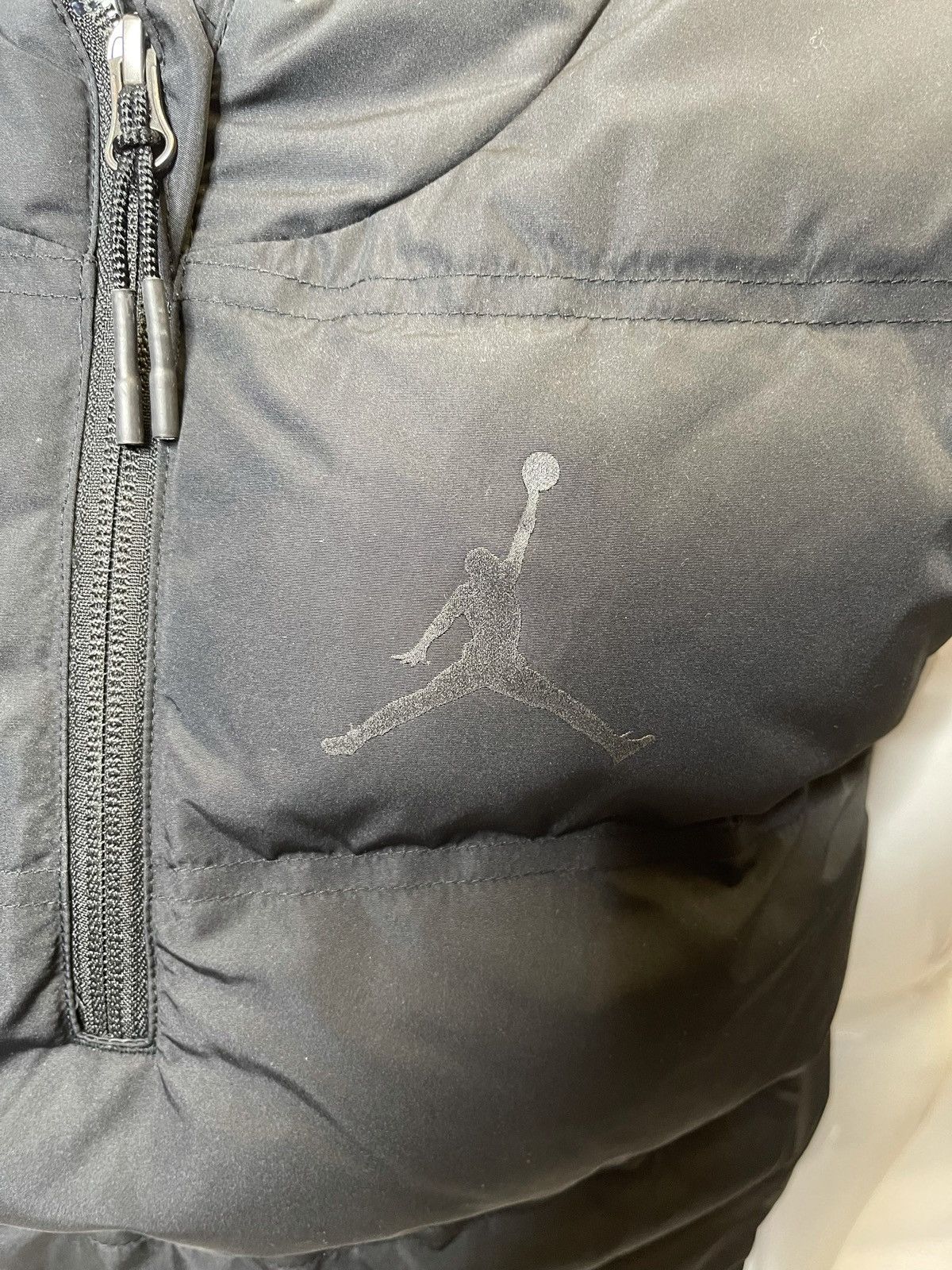 Jordan Brand Nike sb Air Jordan Tech Vest yeezy supreme kith essentials Size US S / EU 44-46 / 1 - 2 Thumbnail