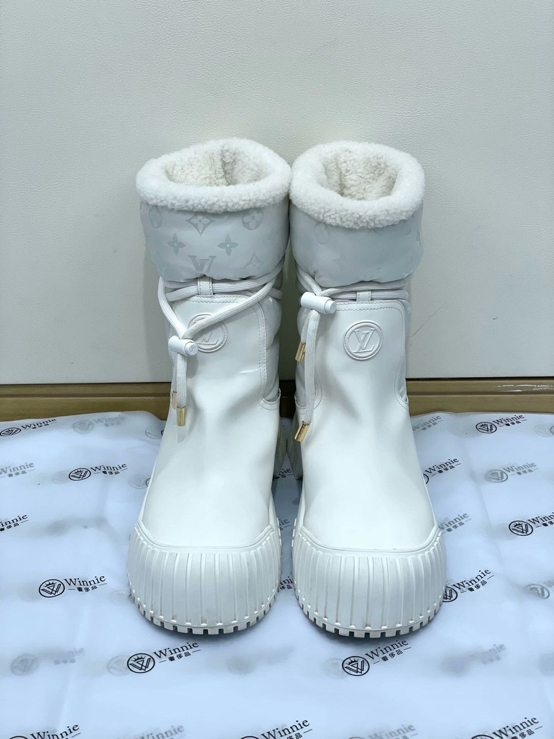Louis Vuitton LV Monogram Wool Thick-Soled Snow Boots Size US 8 / IT 38 - 1 Thumbnail