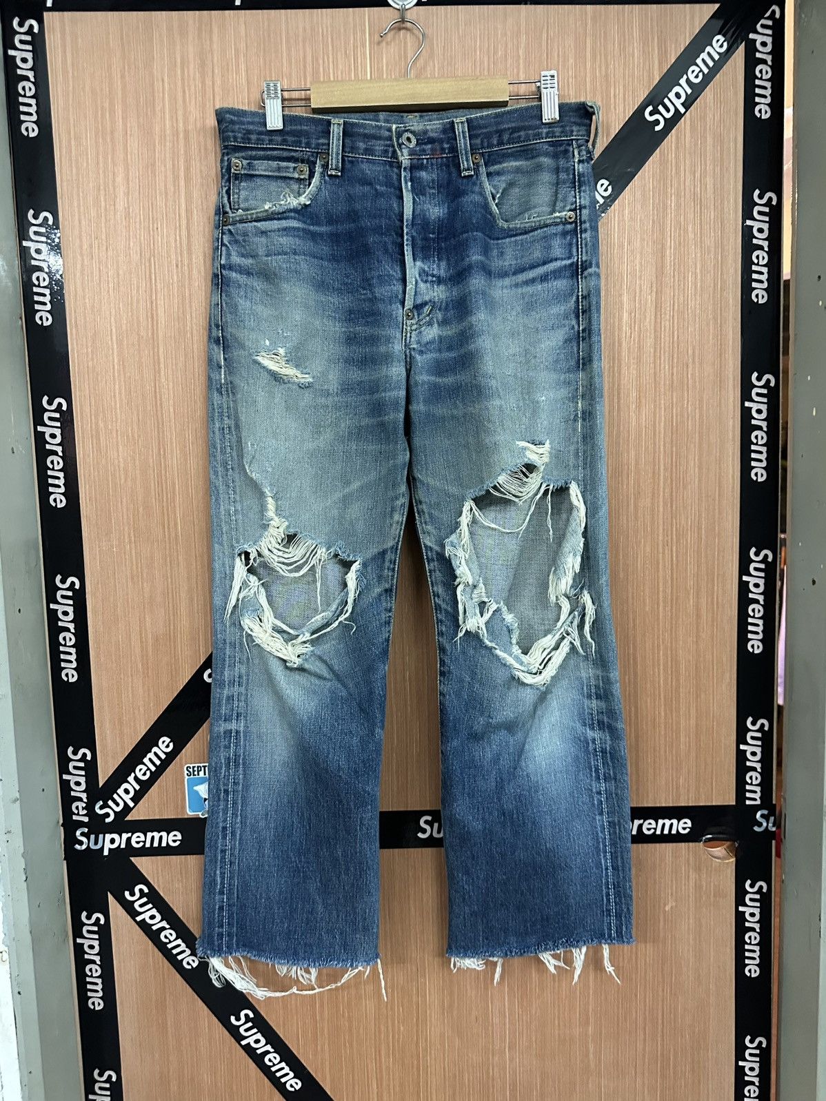 Levi's Veryrare Distressed LEVIS Buckle Selvedge Vintage Denim Size US 30 / EU 46 - 1 Thumbnail