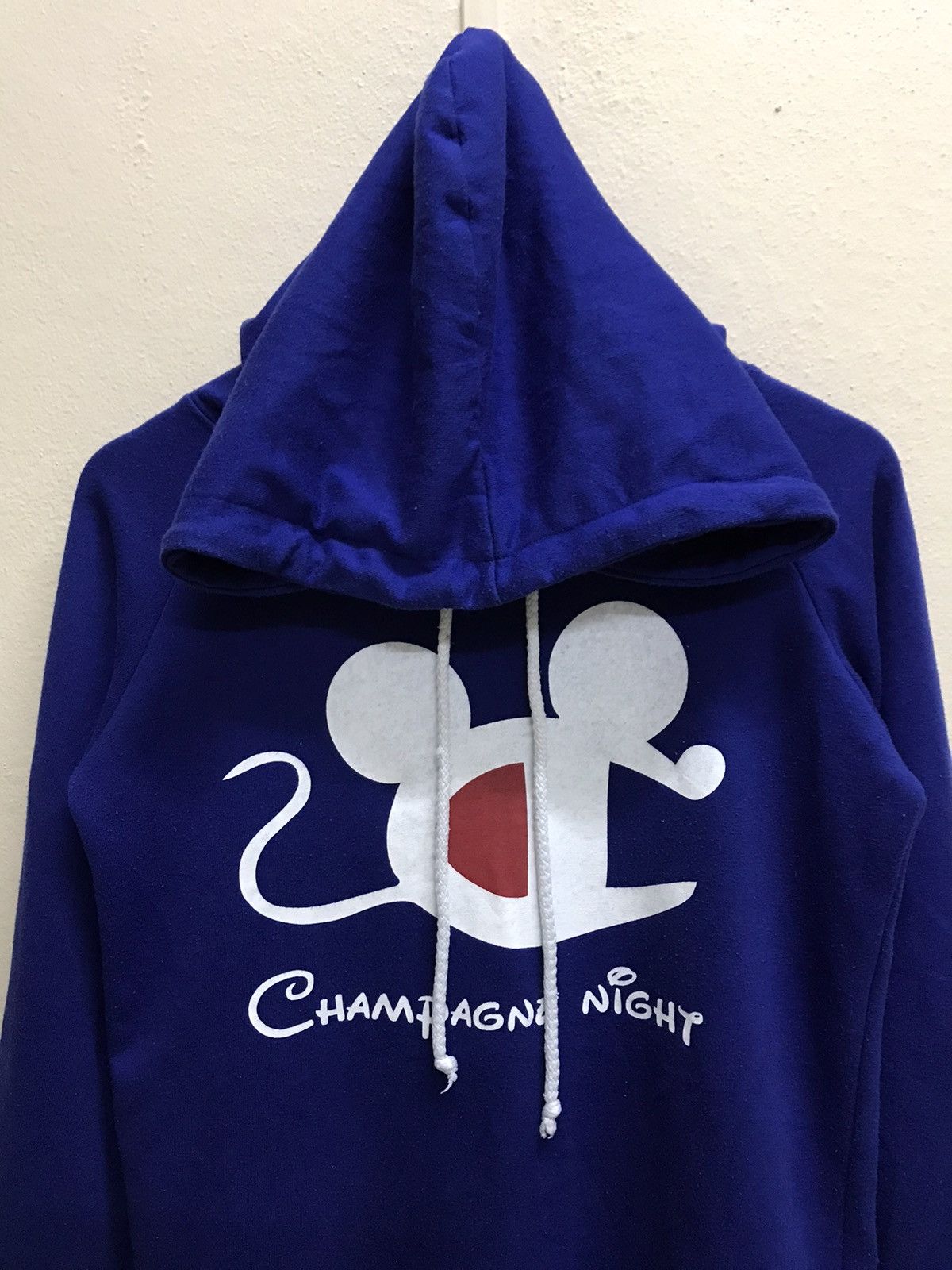 Japanese Brand CHAMPAGNE NIGHT PARODY MICKEY MOUSE CHAMPION SWEAT HOODIE Size US S / EU 44-46 / 1 - 4 Thumbnail