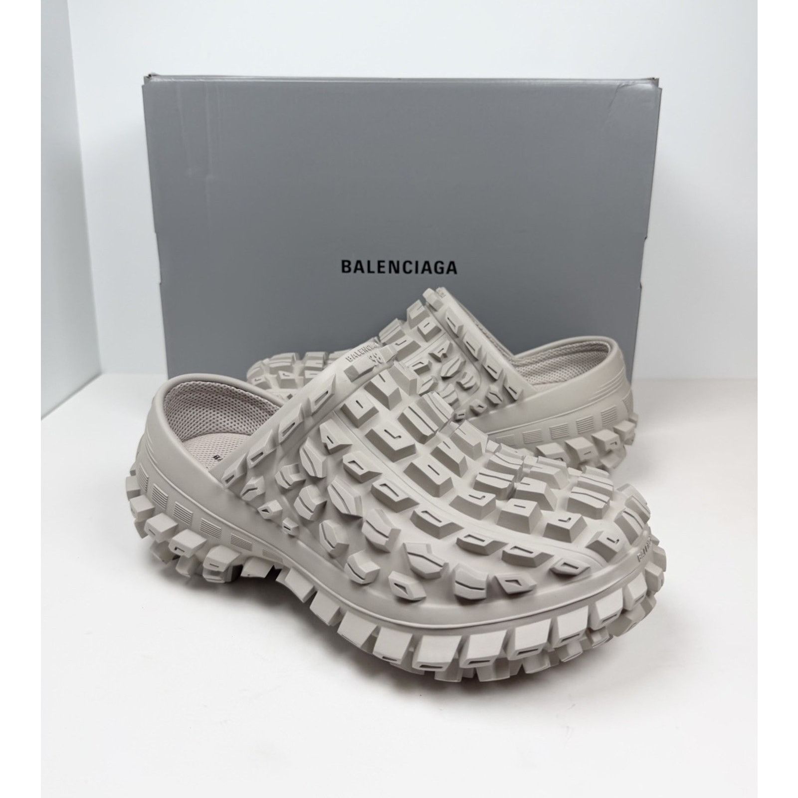 Balenciaga Size 38EU/8W- Balenciaga Defender Beige Clogs Size US 8 / IT 38 - 2 Thumbnail