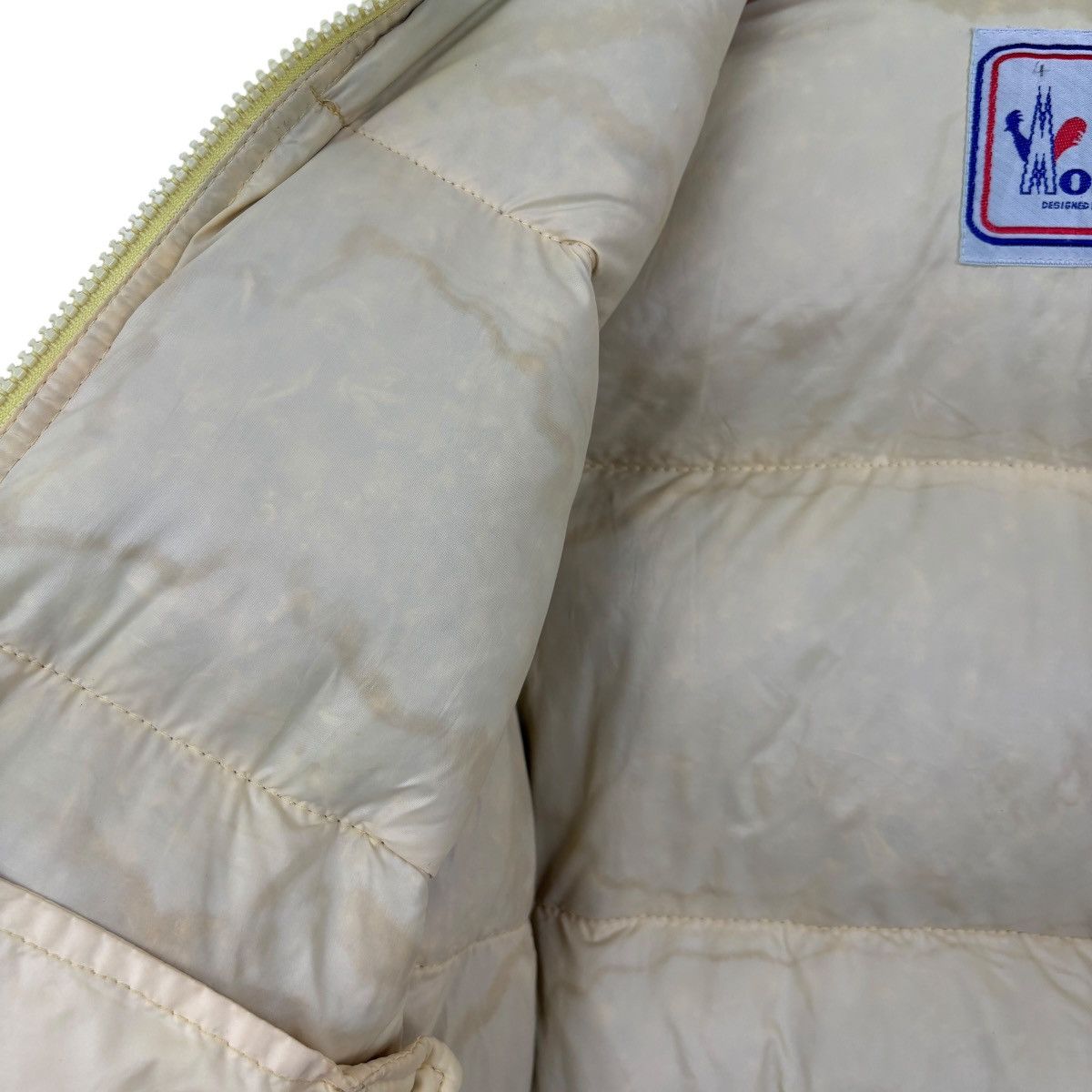 Moncler Moncler Corduroy Down Jacket Size US S / EU 44-46 / 1 - 12 Thumbnail