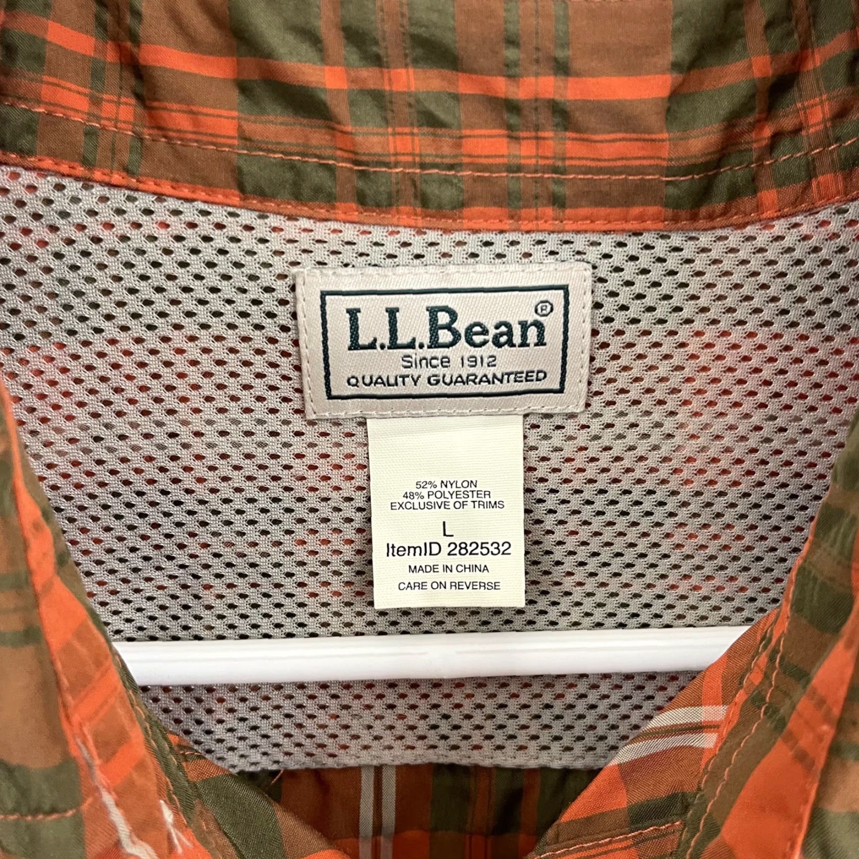 Vintage VINTAGE LL Bean Shirt Mens Large Orange Casual Button Plaid Check Long Sleeve Nylon Size US L / EU 52-54 / 3 - 4 Thumbnail