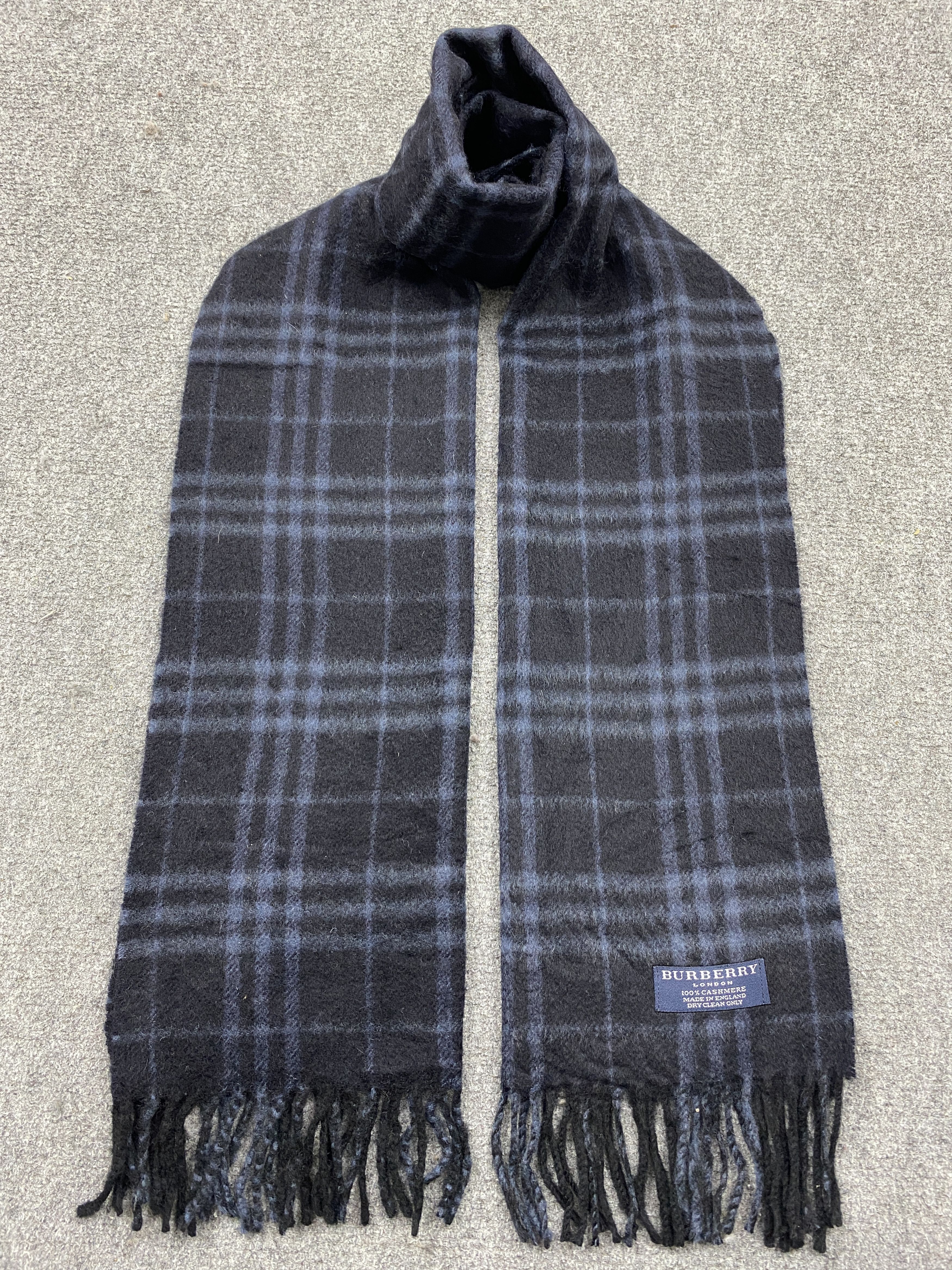 Burberry Burberry Cashmere Scarf / Muffler / Neckwear SC0186 Size ONE SIZE - 1 Thumbnail