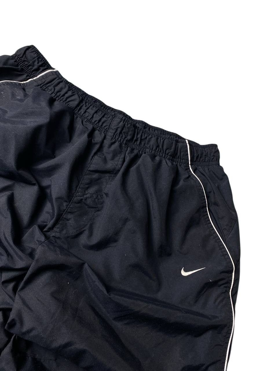 Nike Vintage Nike Drill Strips Nylon Shorts Y2K long Size US 34 / EU 50 - 5 Thumbnail