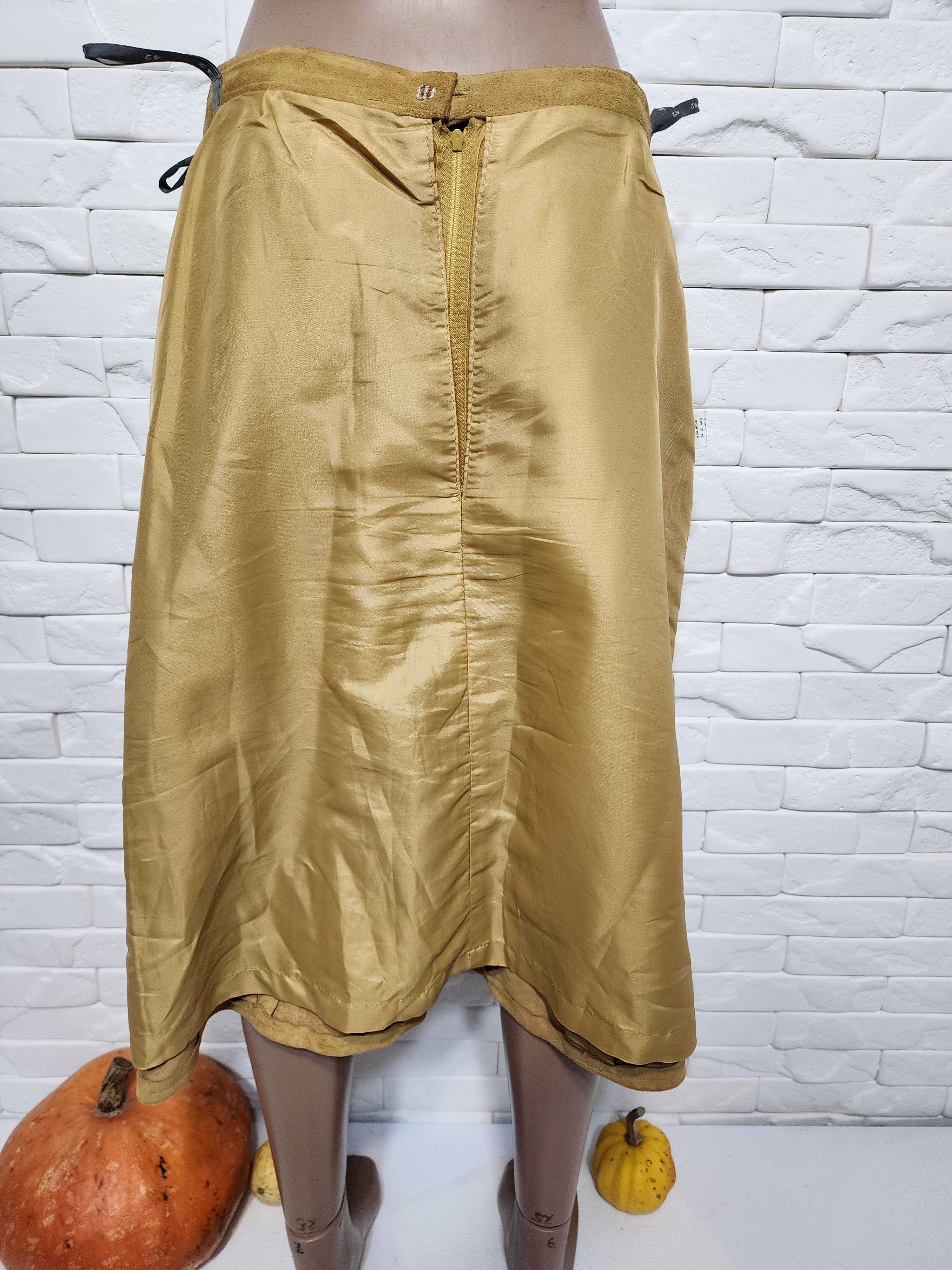 Genuine Leather Brown Suede Leather Skirt: 27" Waist Size 27" / US 4 / IT 40 - 7 Thumbnail