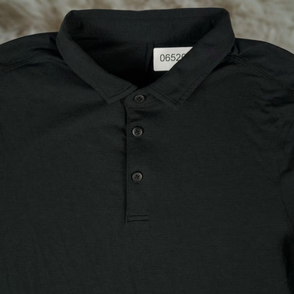 Lululemon Lululemon Polo Shirt Mens Size S Black Logo Shirt Polo Short Sleeve Golf Activewear Casual Formal Lightweight Modern Preppy Sports Men Size US S / EU 44-46 / 1 - 1 Thumbnail