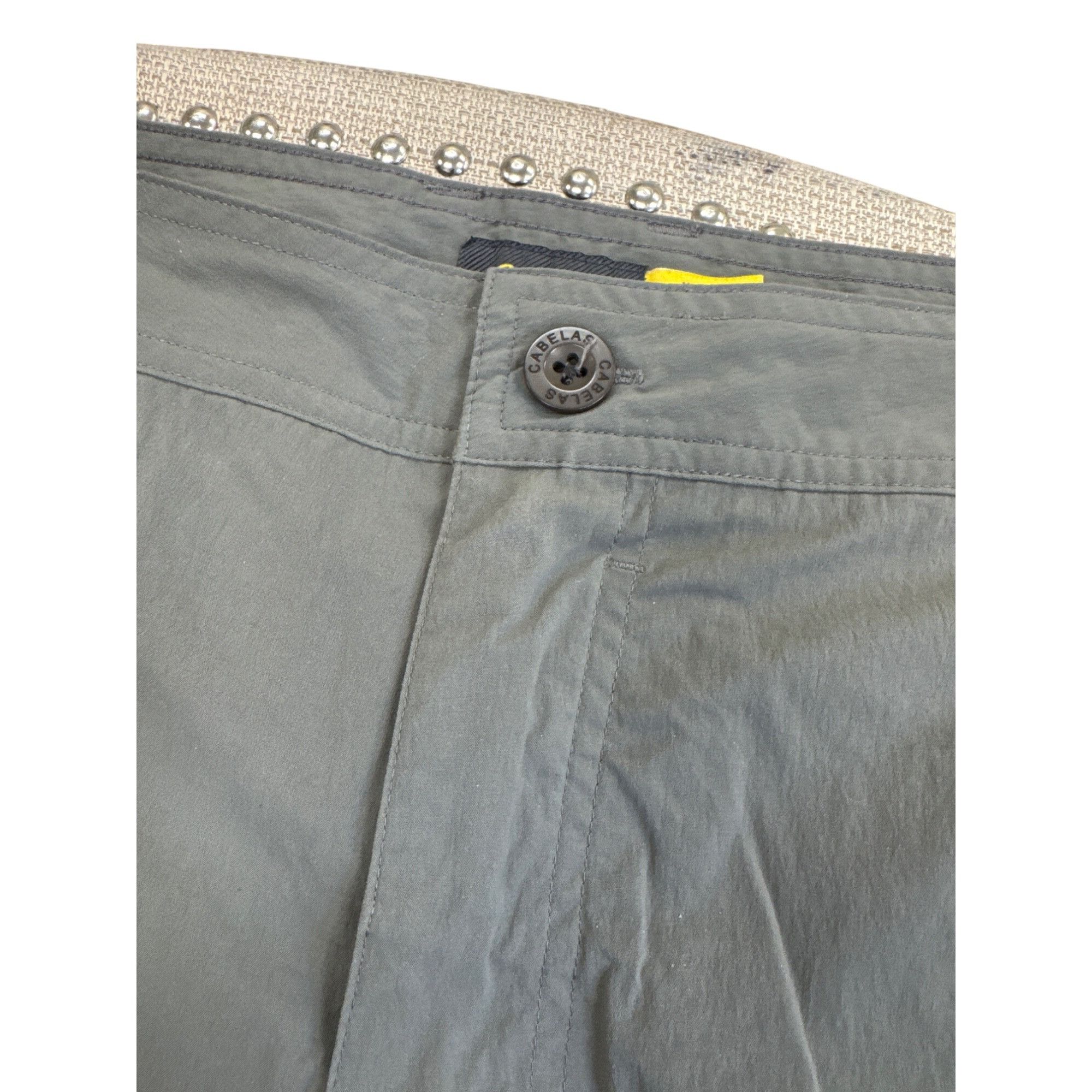 Cabelas Cabelas Mens Olive Cargo Shorts Size 34 x20 SKU 8292 Size US 34 / EU 50 - 4 Thumbnail