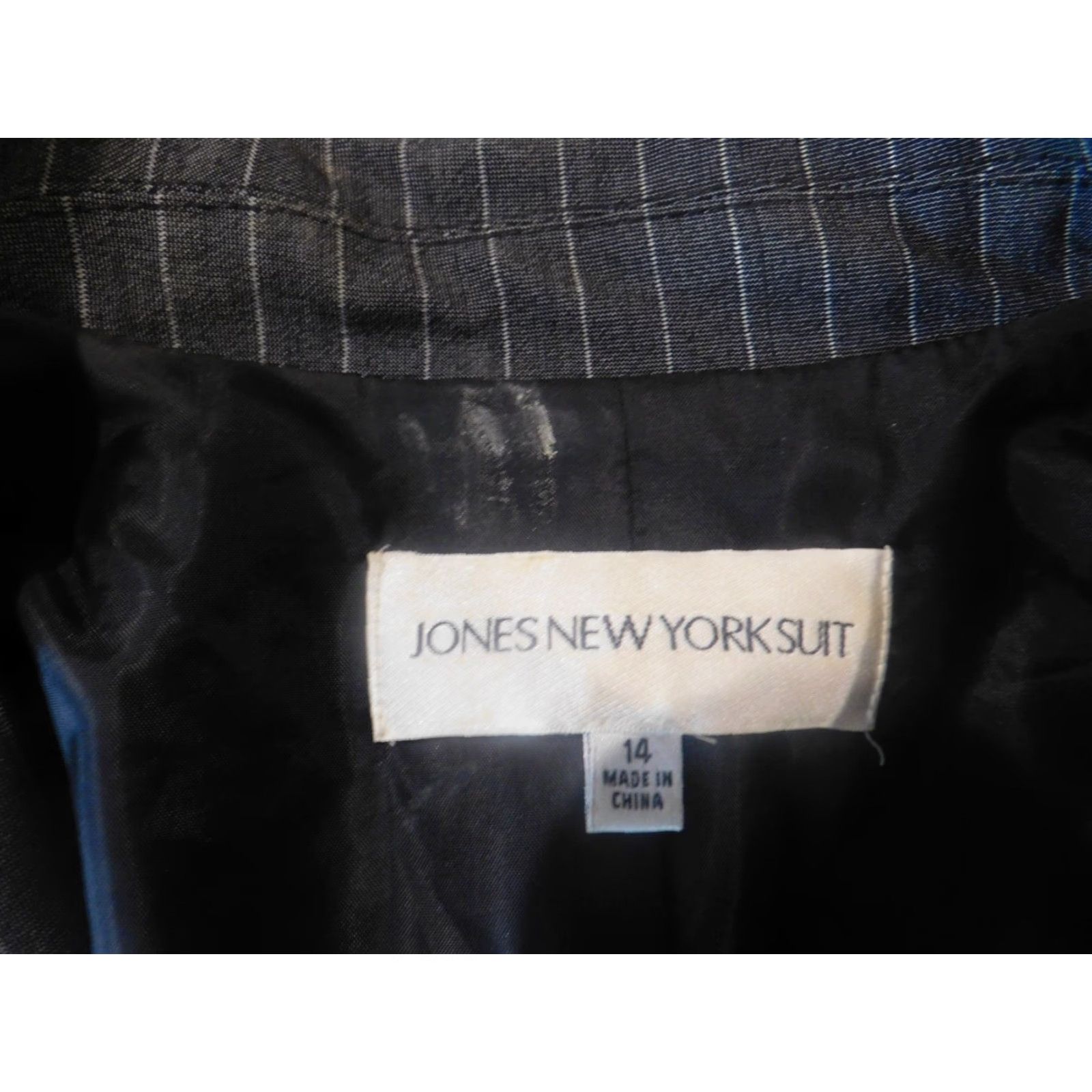 Jones New York **Jones New York Gray Women's Mid-Length 14 Stripe Blazer** User: Jones New York Gray Women's Mid-Length 14 Stripe Blazer Size XL / US 12-14 / IT 48-50 - 5 Thumbnail