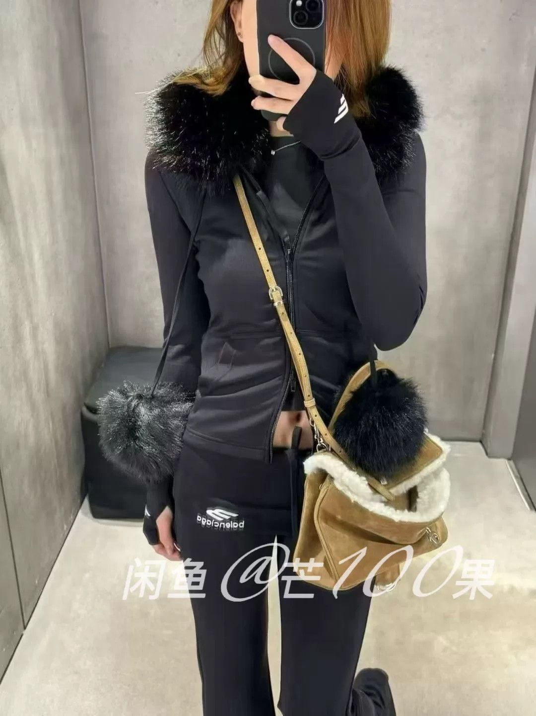 Balenciaga Balenciaga 25 Ski Faux Fur Pom Jacket Size M / US 6-8 / IT 42-44 - 1 Thumbnail