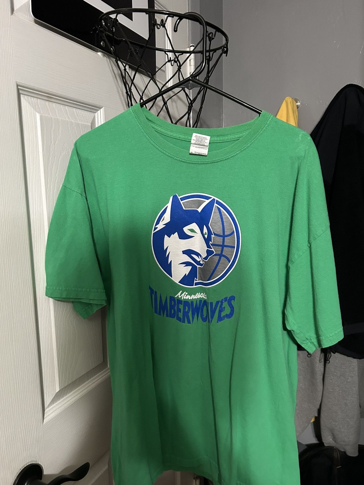 NBA × Other × Vintage Minnesota Timberwolves shirt Size US XL / EU 56 / 4 - 1 Thumbnail