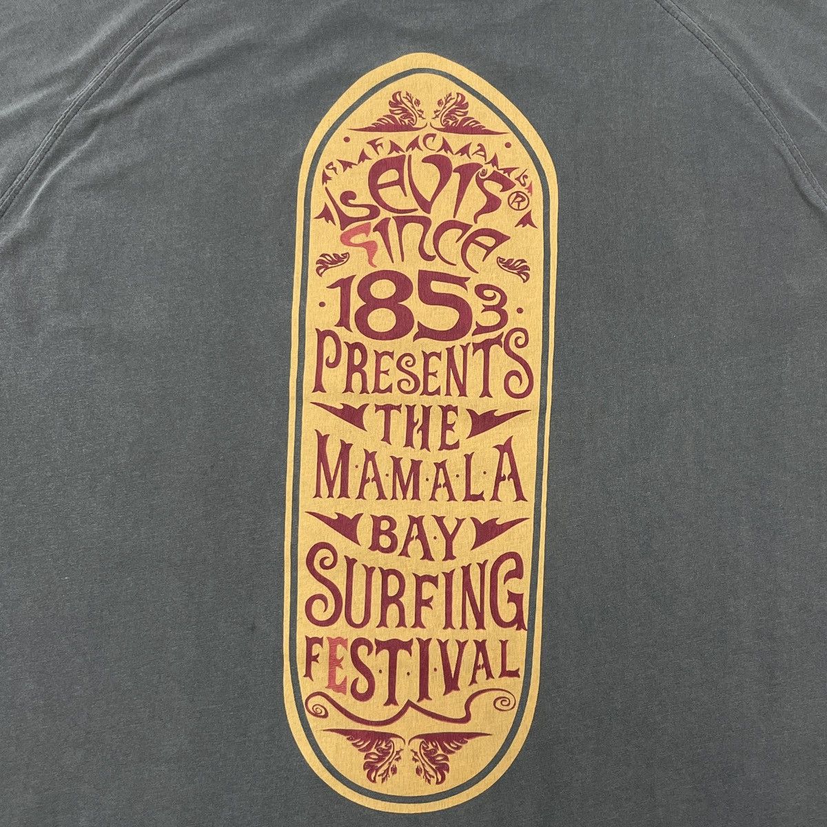 Levi's × Vintage Vintage Levi's Red Tab Mamala Bay Surfing Festival T-Shirt Size US XL / EU 56 / 4 - 20 Thumbnail